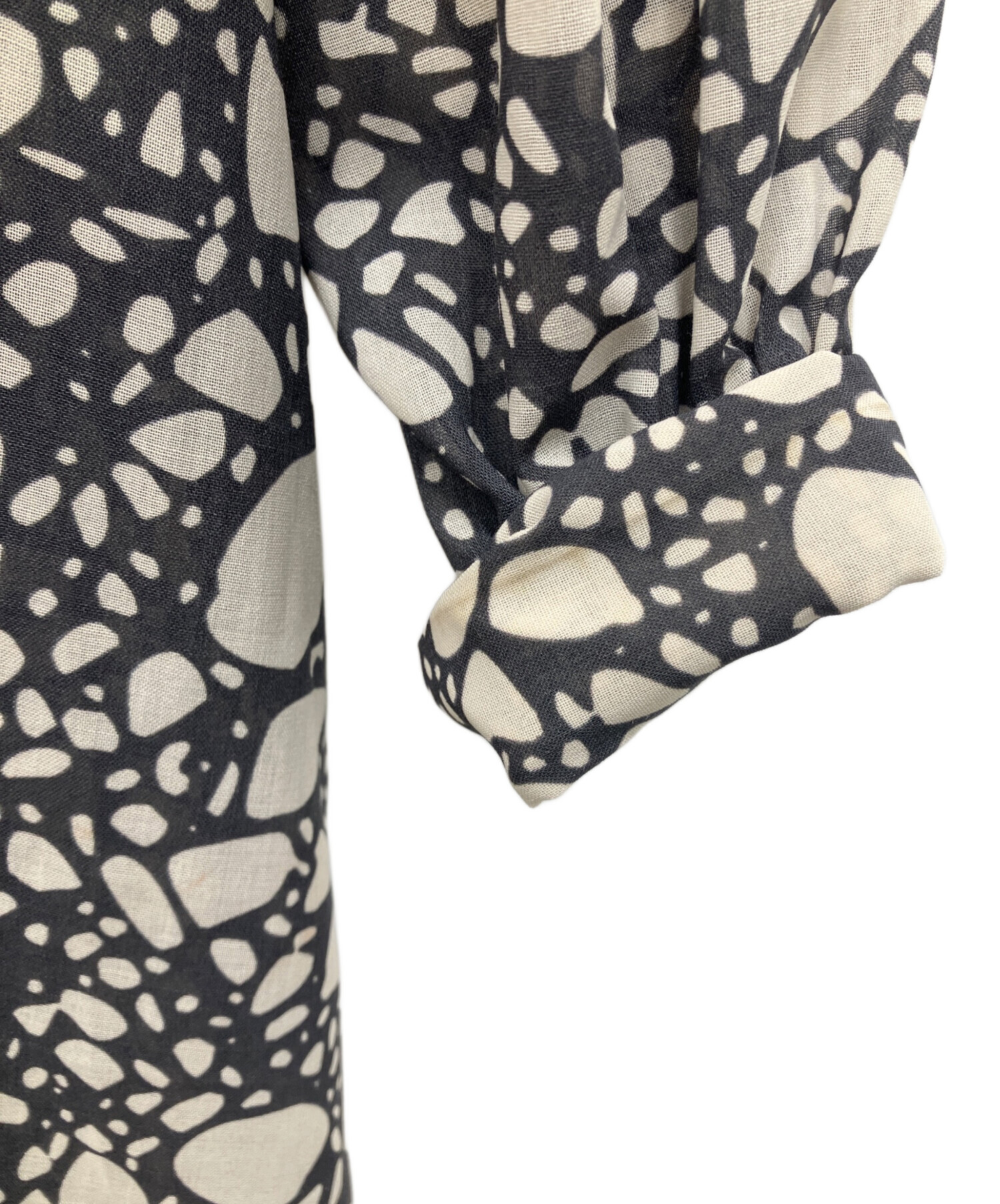 HYKE ハイク PEBBLE PRINTED DRESS BLACK 2 中古・古着通販】HYKE (ハイク) PEBBLE PRINTED MAXI DRESS グレー