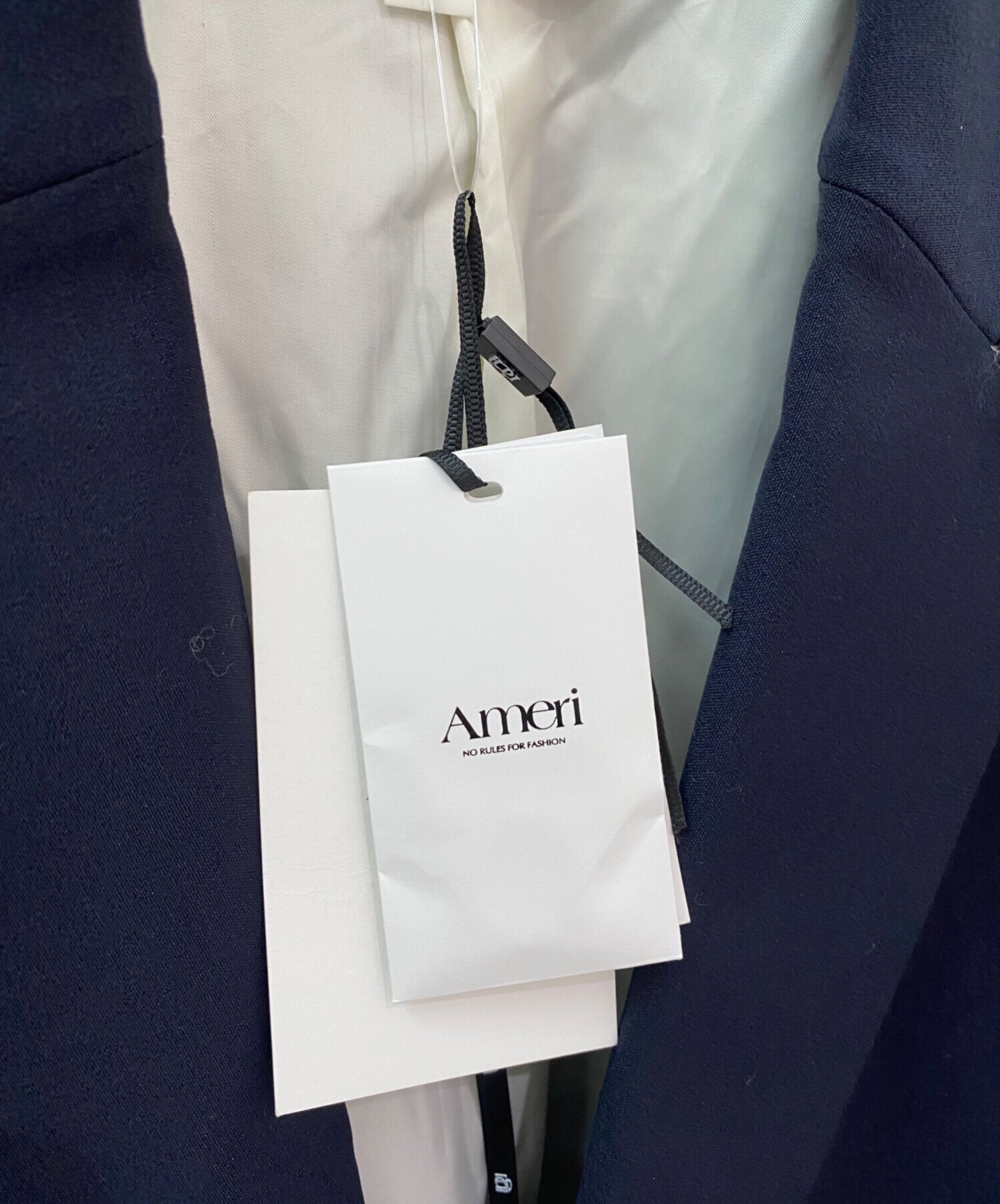 中古・古着通販】AMERI (アメリ) DIMENSIONAL SLEEVE JACKET ネイビー