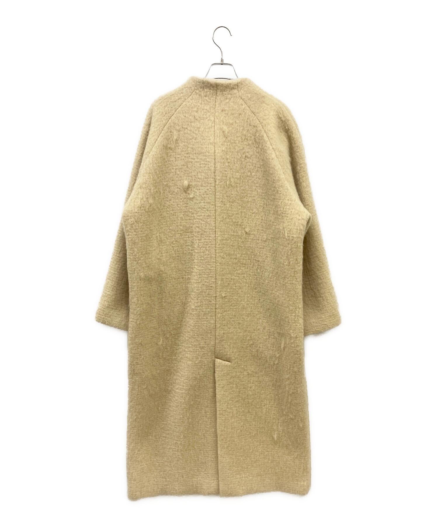 中古・古着通販】anuke (アンヌーク) Collarless Shaggy Coat ベージュ