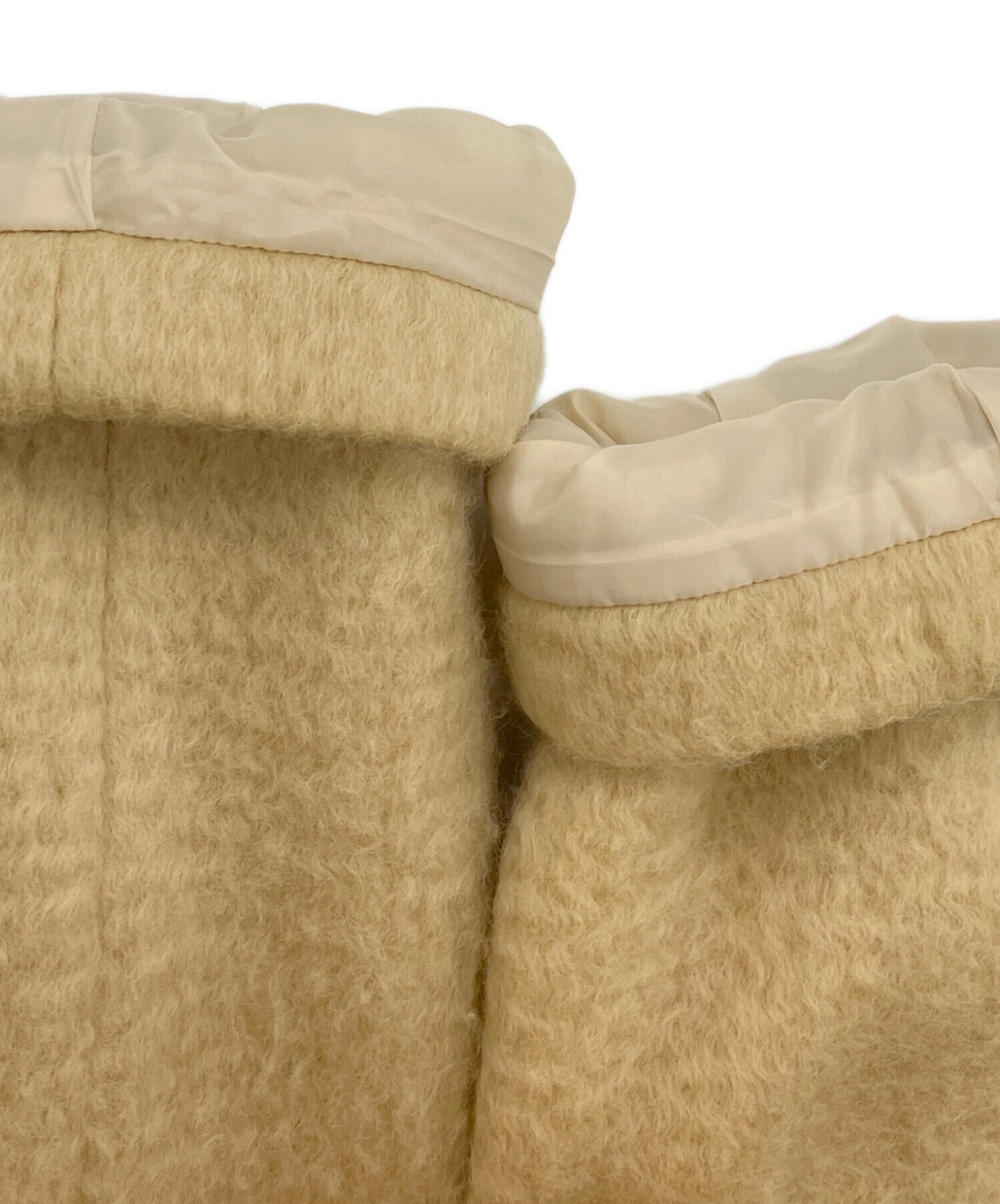 中古・古着通販】anuke (アンヌーク) Collarless Shaggy Coat ベージュ