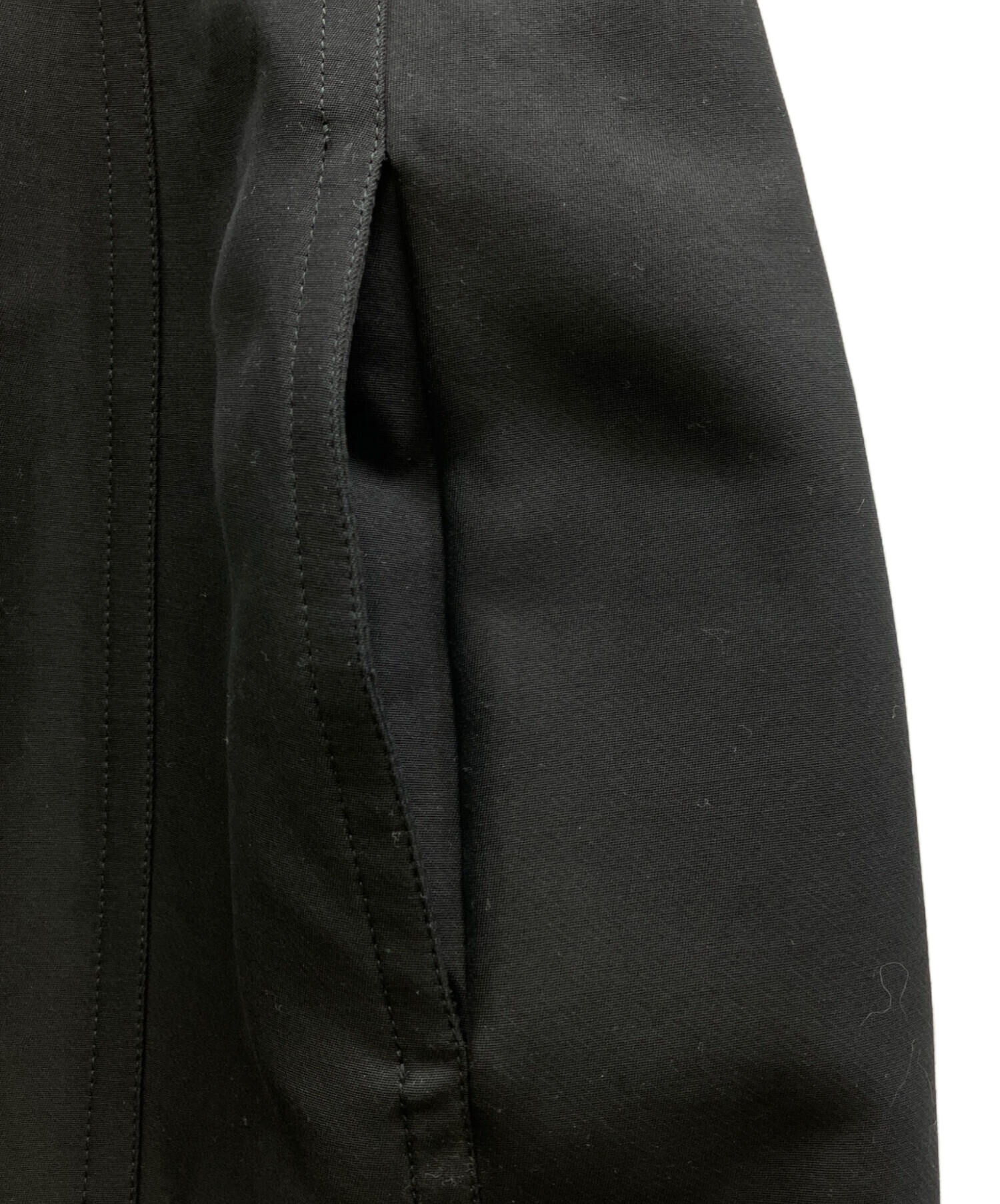 中古・古着通販】MARNI (マルニ) フロントジップノースリーブ