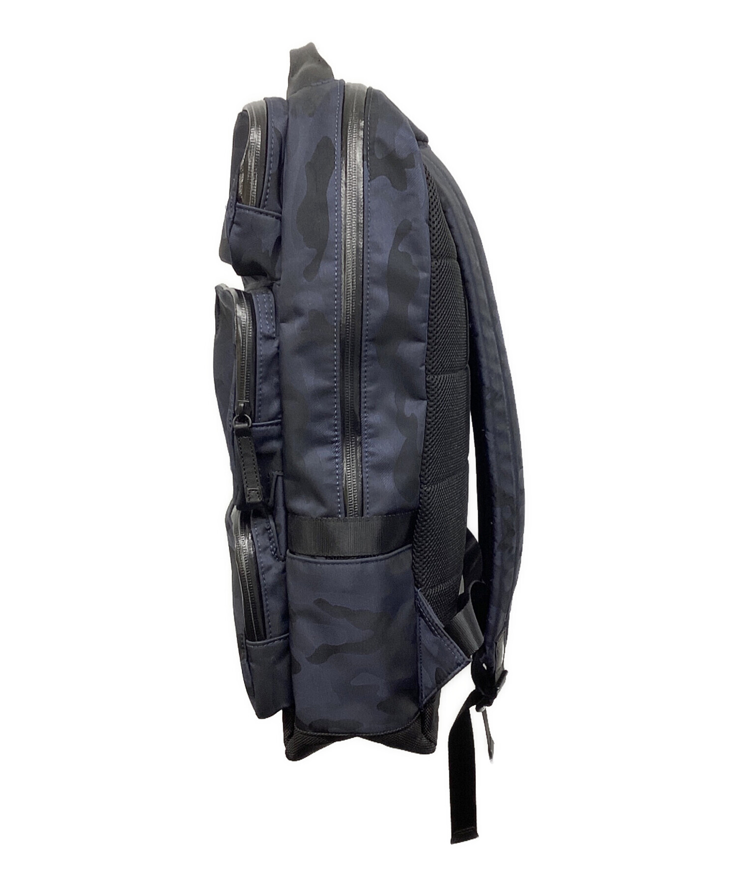 BLUE LABEL CRESTBRIDGE ブラックリュック BLACK OF BLACKs】ブラックナイロンバックパック（バッグ）｜BLUE