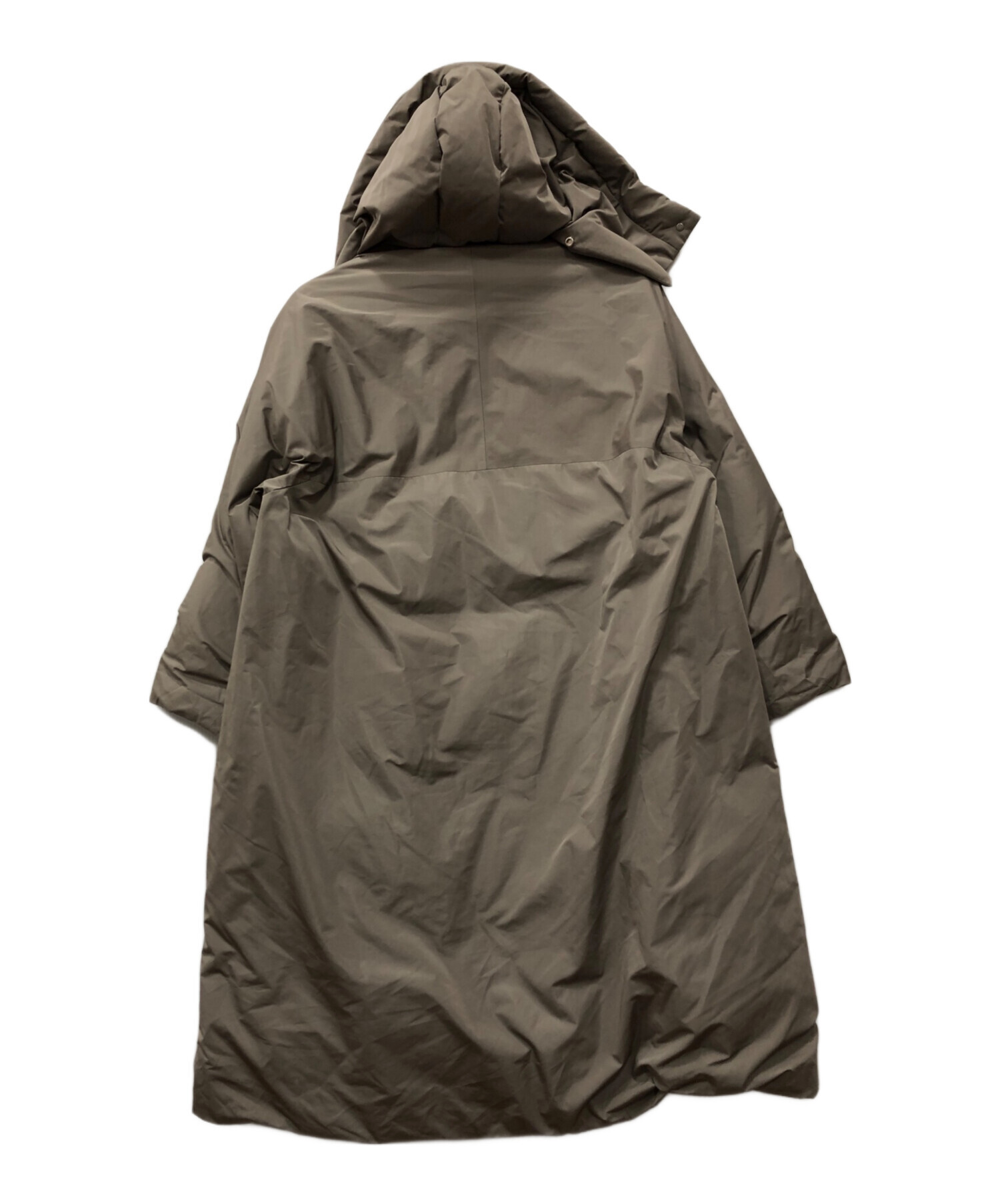 中古・古着通販】EBURE (エブール) フォルムダウンコート カーキ