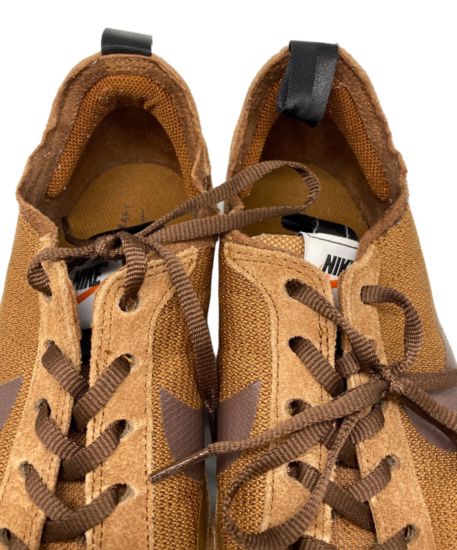 ナイキトムサックスTom Sachs × NikeCraftスニーカー 海外6月10日発売