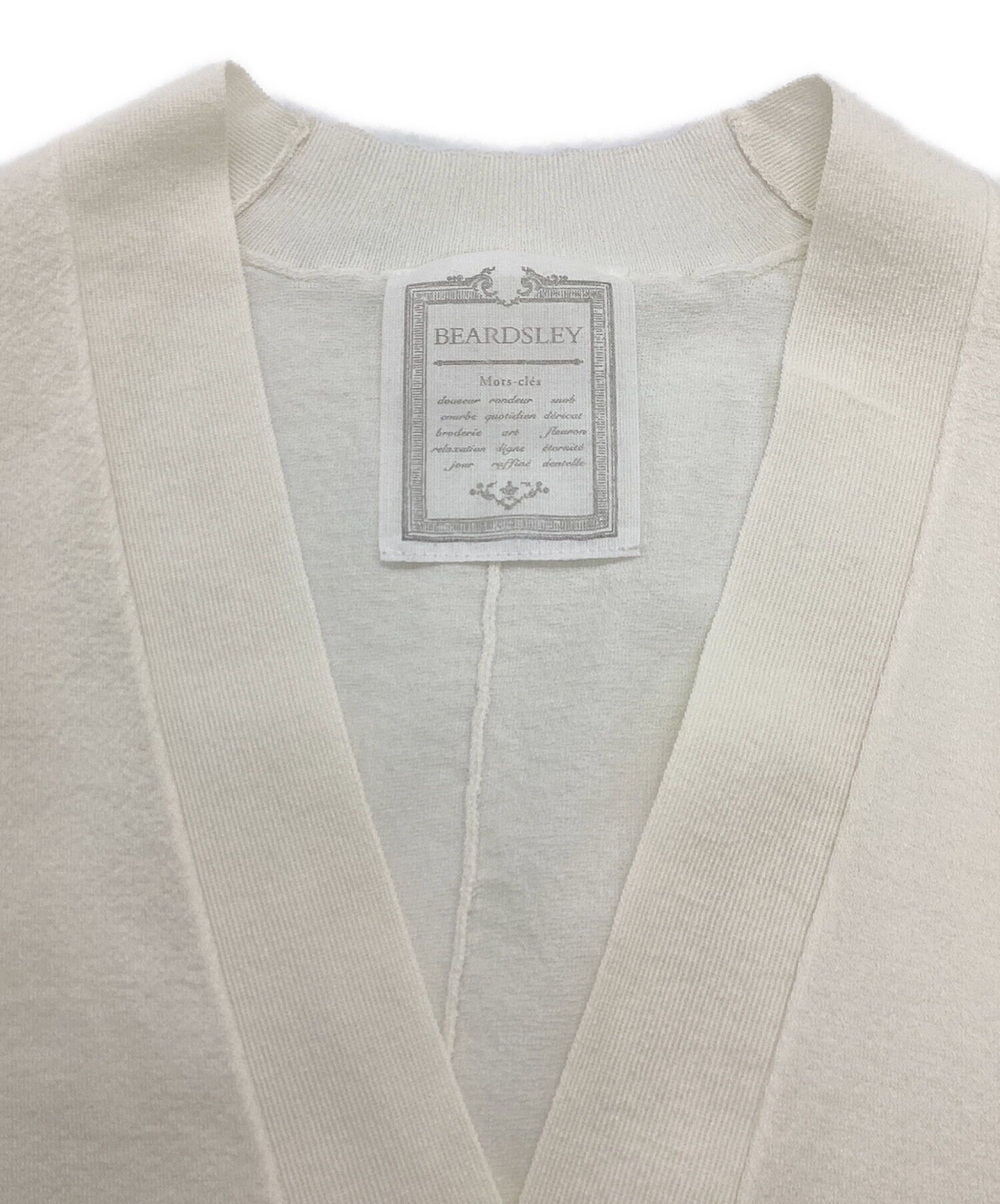美品　Beardsley ビアズリー ポンチョカーデ ホワイトフリーサイズ 中古・古着通販】BEARDSLEY (ビアズリー) 半袖ポンチョカーディガン