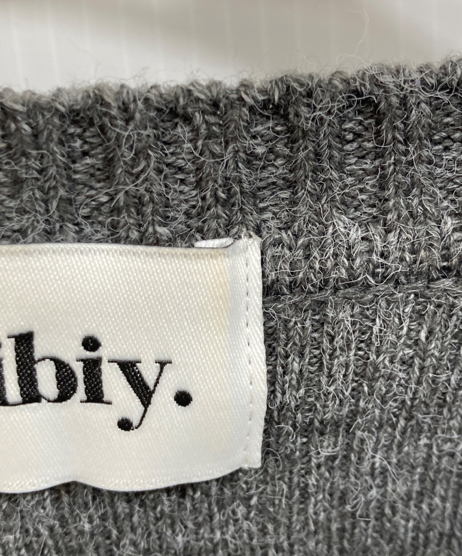中古・古着通販】Bibiy. (ビビィ) FLORENTINA FRILL KNIT グレー