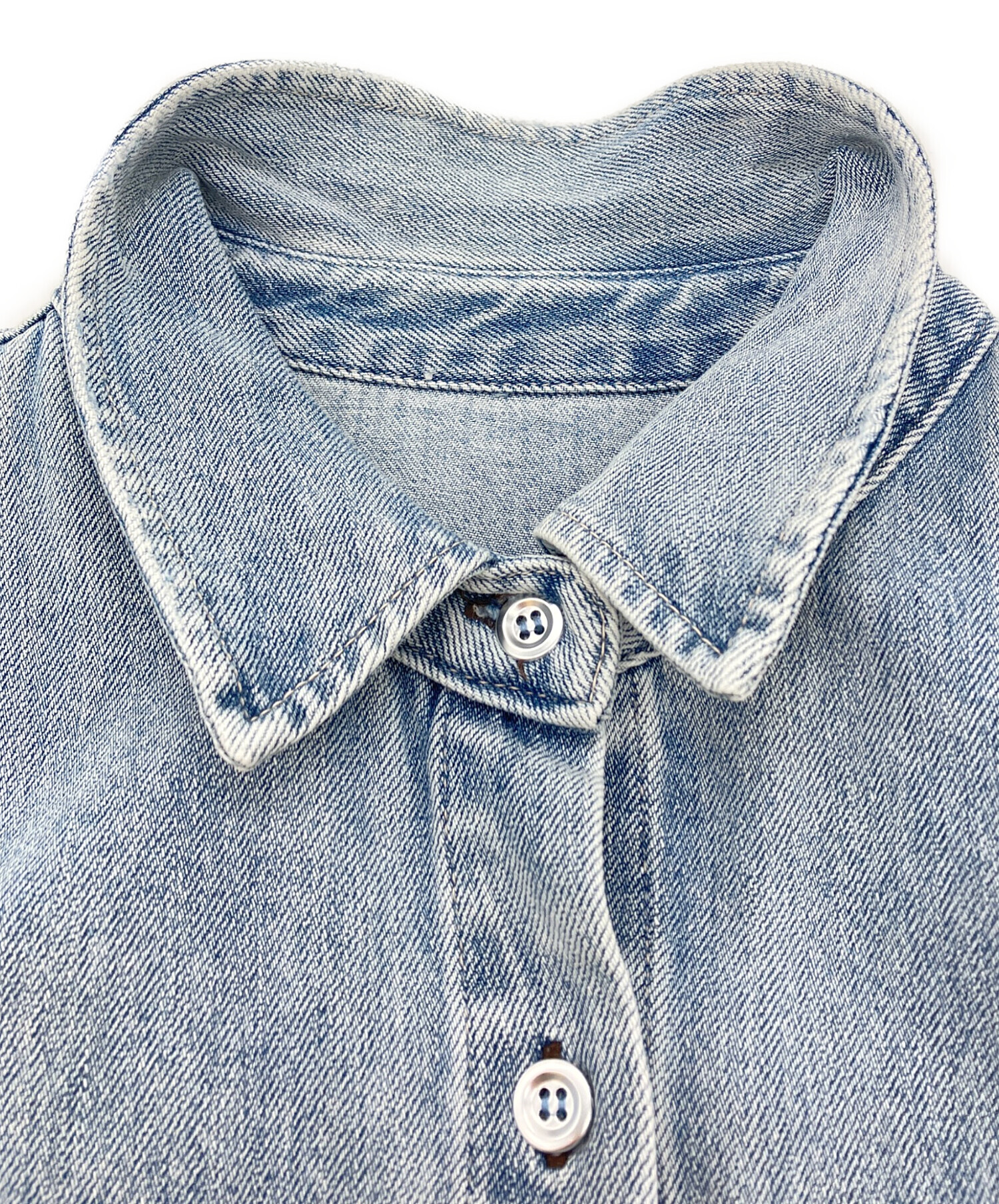 中古・古着通販】Loungedress (ラウンジドレス) ダメージデニムシャツ