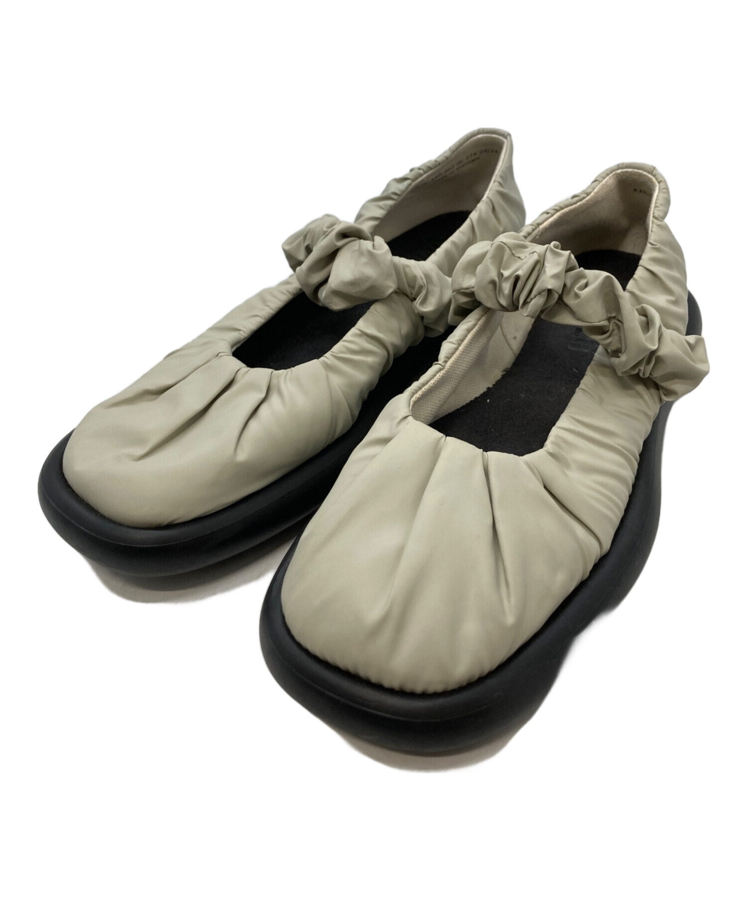 新品、未使用品。カンペールフラットシューズ 中古・古着通販】CAMPER (カンペール) フラットシューズ ライトグレー