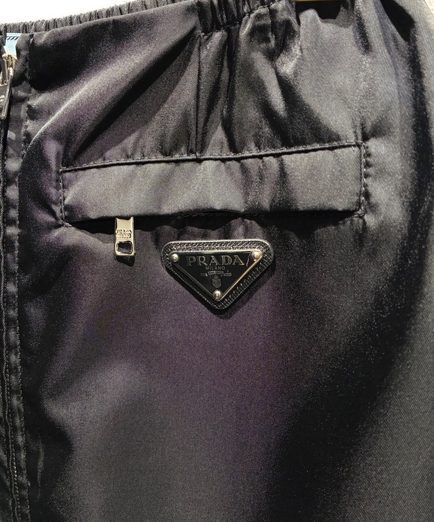 中古・古着通販】PRADA (プラダ) ジップフレアスカート ブラック