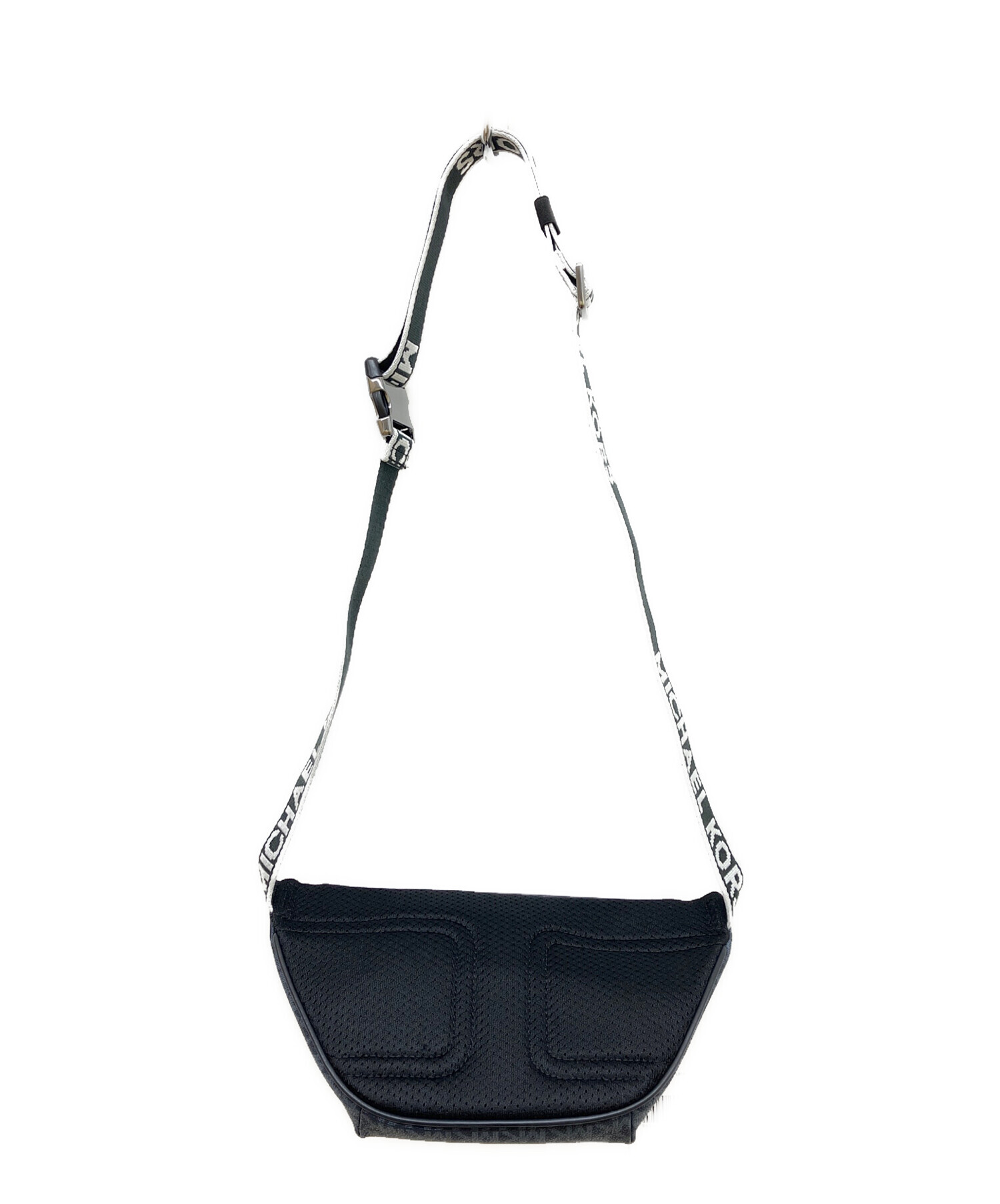 【ほぼ未使用品】MICHAEL KORS ネイビー ボディバッグ 中古・古着通販】MICHAEL KORS (マイケル・コース) MKシグネチャー