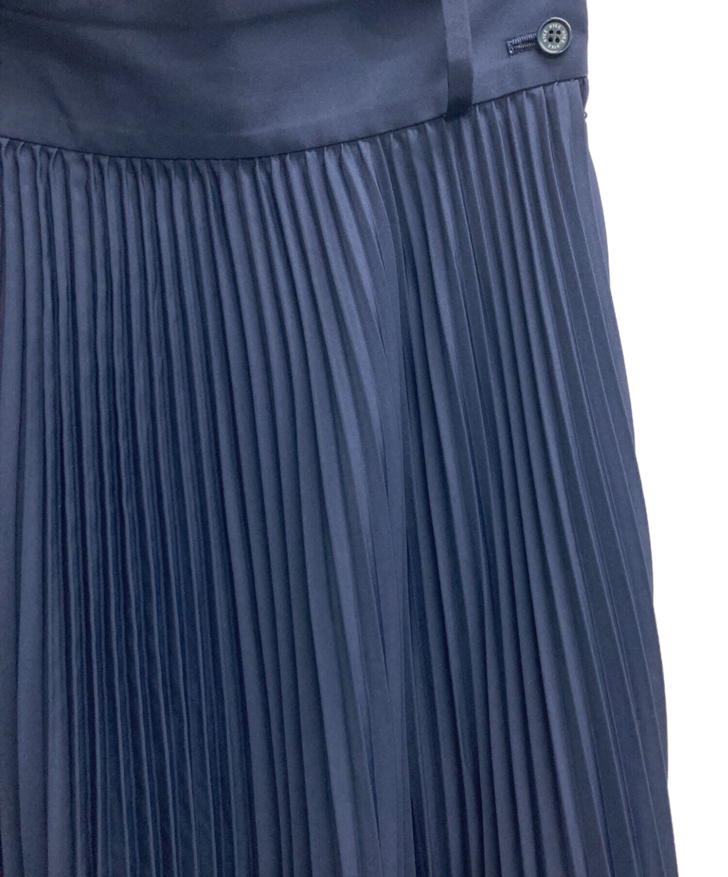 HYKE　ハイク　プリーツロングスカート　サイズ1　ダークブルー 中古・古着通販】HYKE (ハイク) プリーツロングスカート ブルー サイズ