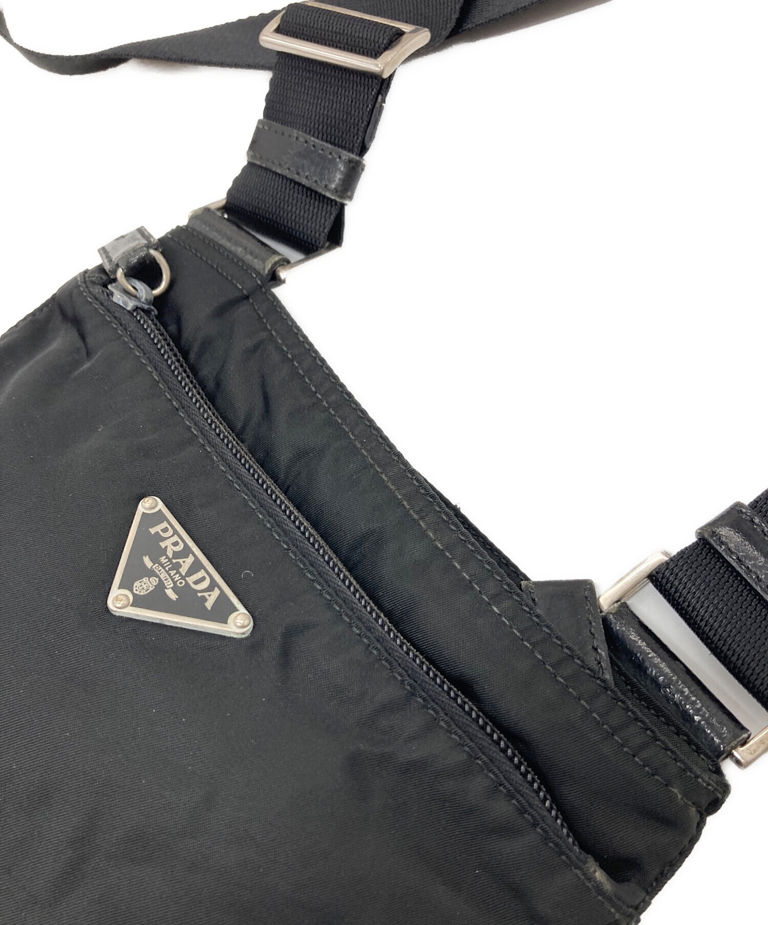 中古・古着通販】PRADA (プラダ) ナイロンショルダーバッグ サコッシュ