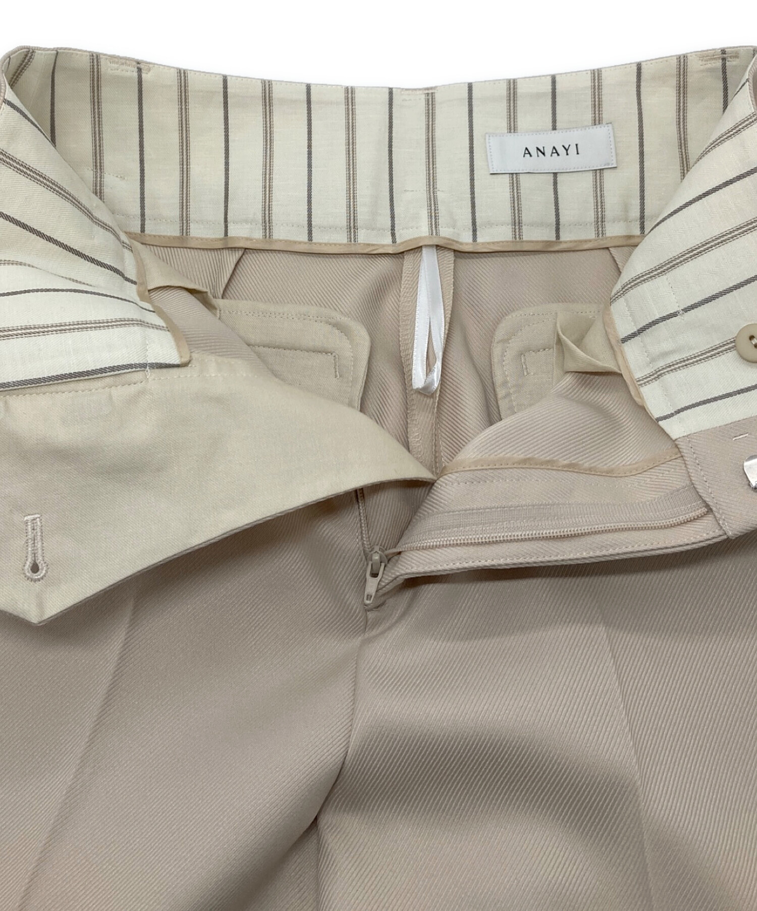 よち ホースシュープリントフリルワンピース | ANAYI/アナイ | 三越伊勢丹