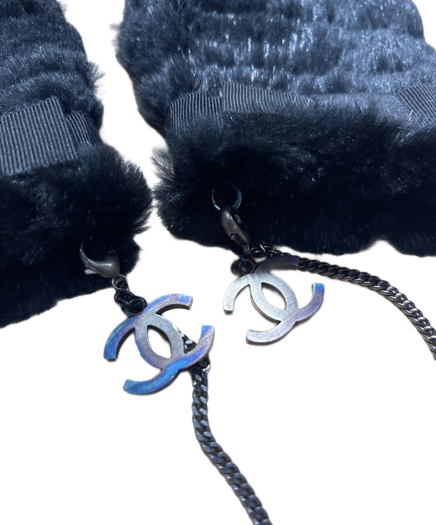 中古・古着通販】CHANEL (シャネル) ココマークチェーン付ミトン 