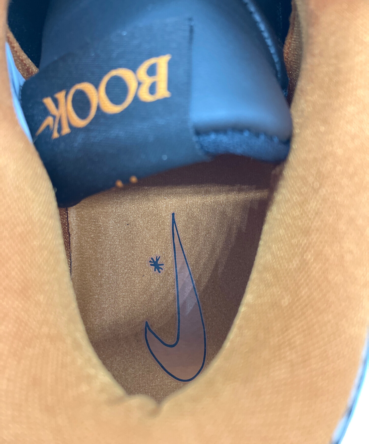 中古・古着通販】NIKE (ナイキ) BOOK 1 “Air Safari” EP ブラック