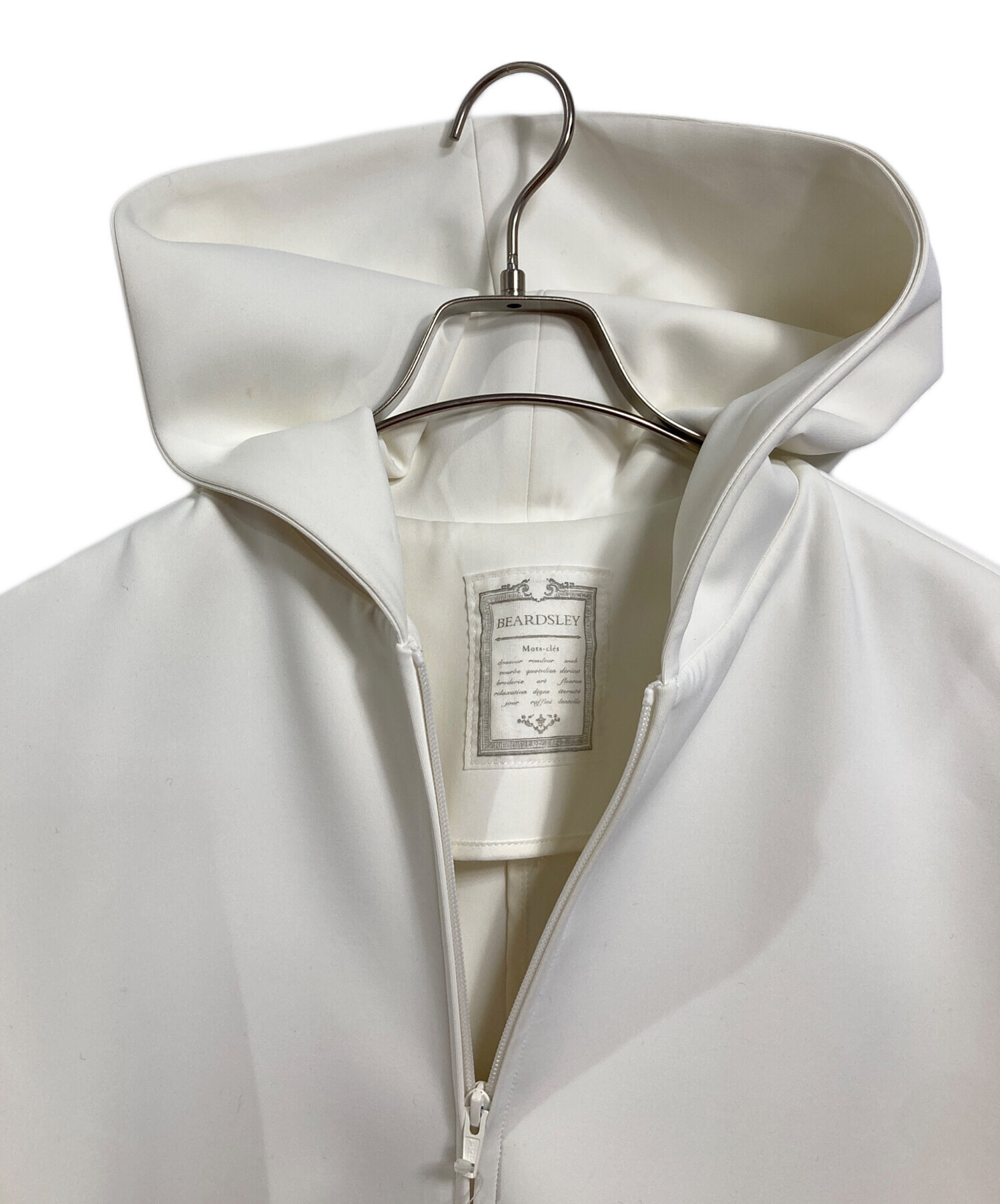 ビアズリー BEARDSLEY ダンボールショートフーディ ビアズリー BEARDSLEY ダンボールショートフーディー パーカー - メルカリ