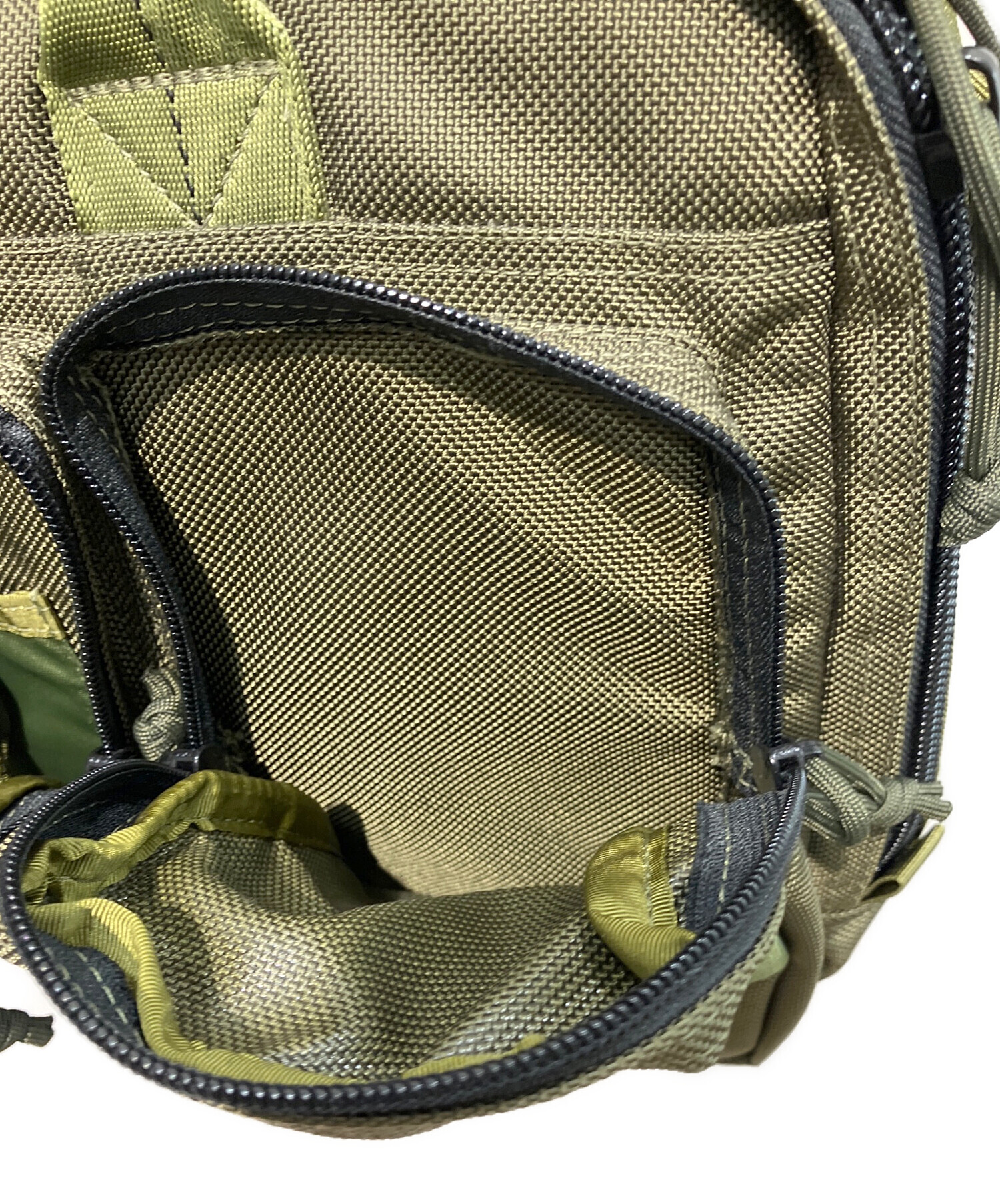 【未使用】BRIEFING マルチポーチ オリーブ 中古・古着通販】BRIEFING (ブリーフィング) 2WAYバッグ オリーブ