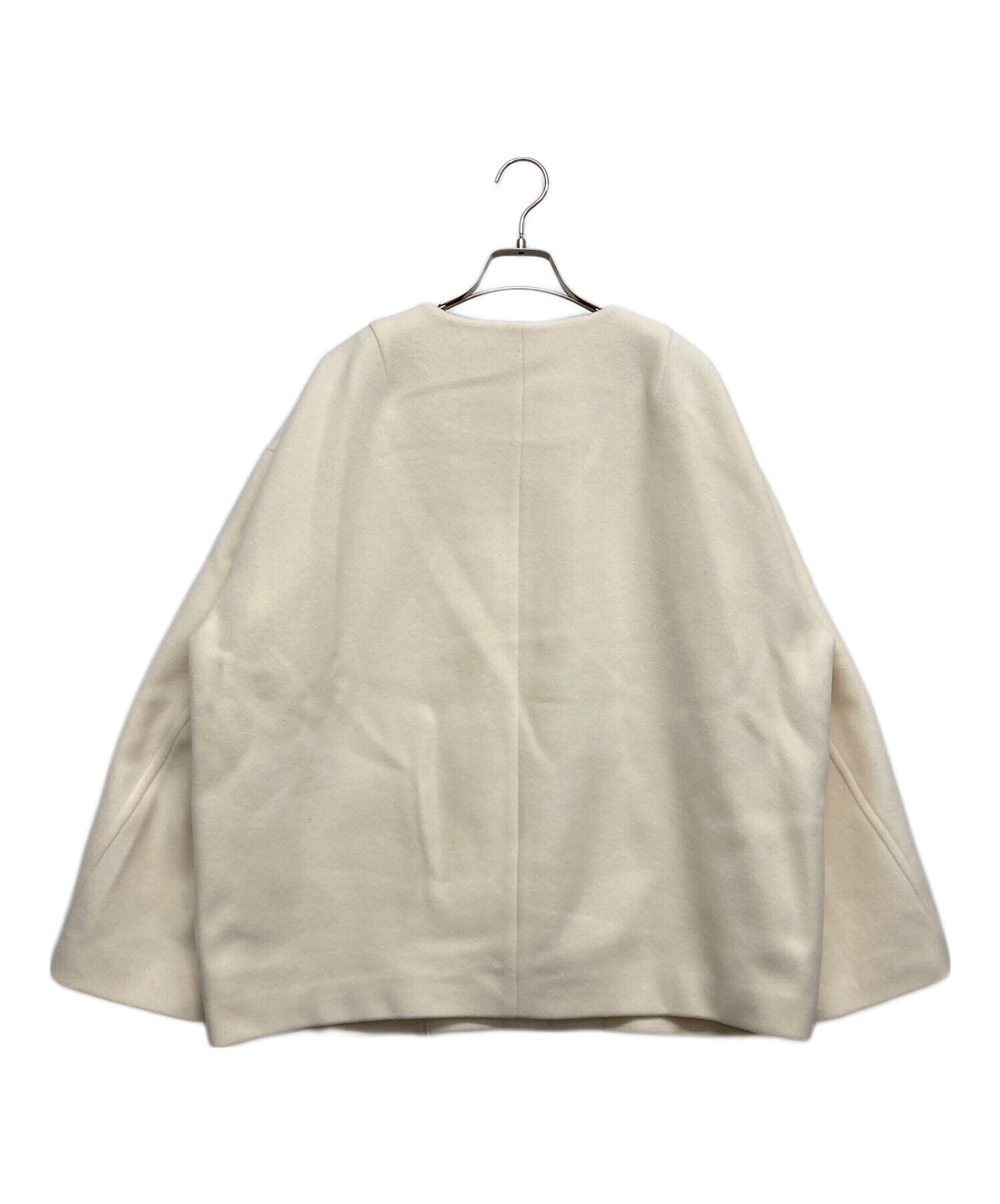 【美品】CADUNÉ ノーカラージャケット 38 アイボリー 美品】CADUNÉ ノーカラージャケット 38 アイボリー 2025年最新】CADUNE