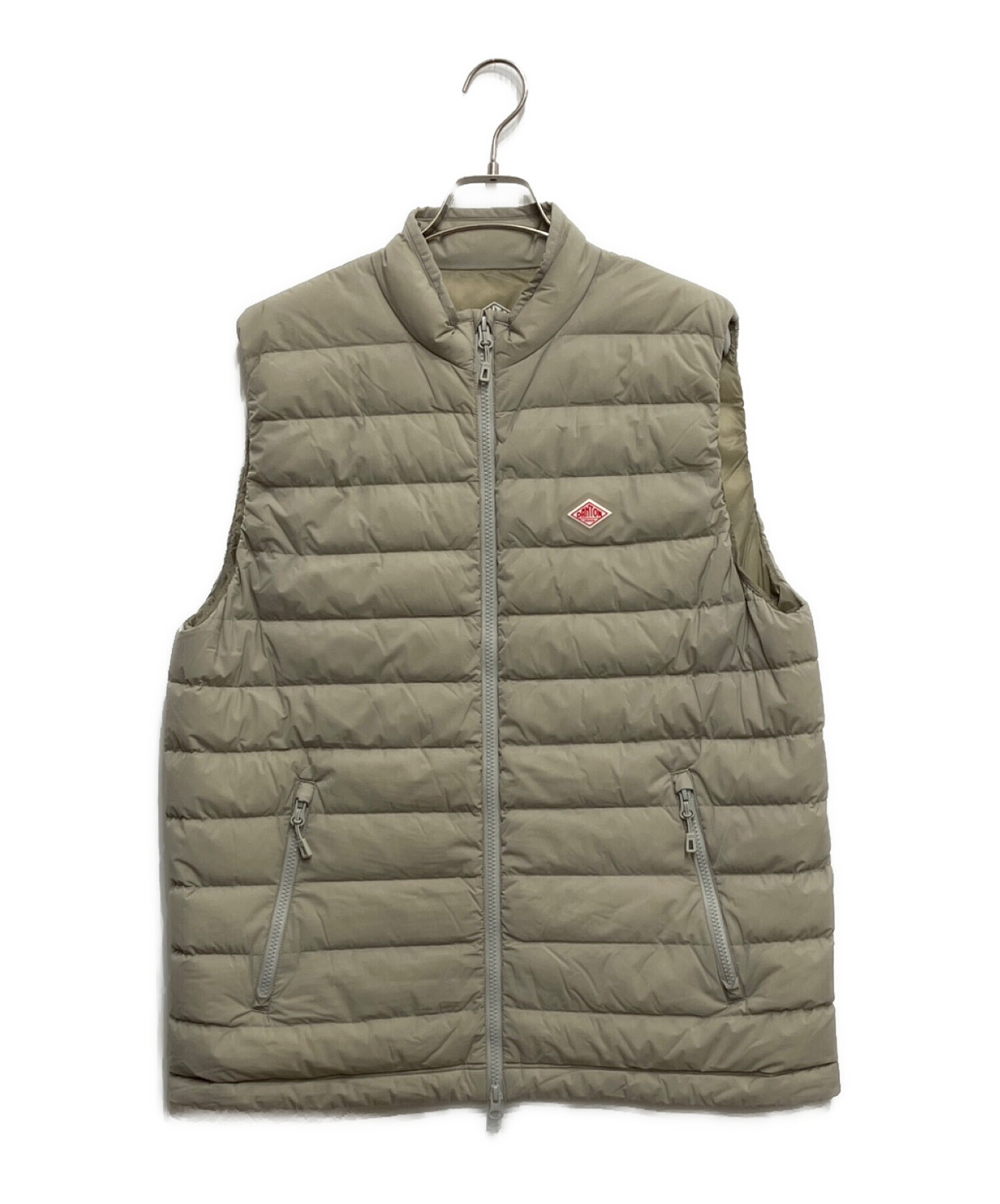新品タグ付　DANTON ダントン　ダウンベスト　36 グレージュ　丸首 新品タグ付 DANTON ダントン ダウンベスト 36 グレージュ 丸首 新品