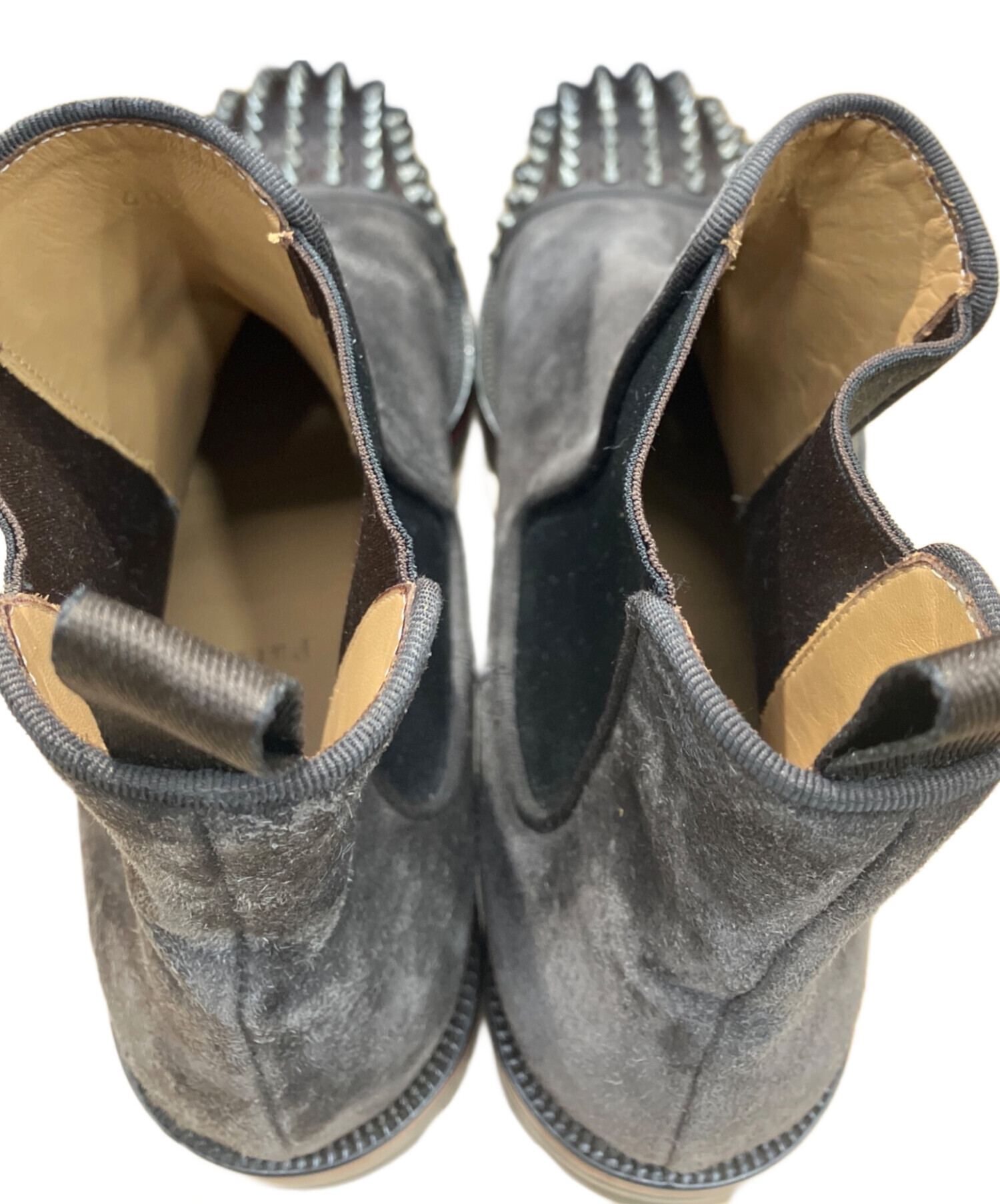Christian Louboutin ルブタン サイドゴアブーツ スタッズ 中古・古着通販】Christian Louboutin (クリスチャン・ルブタン