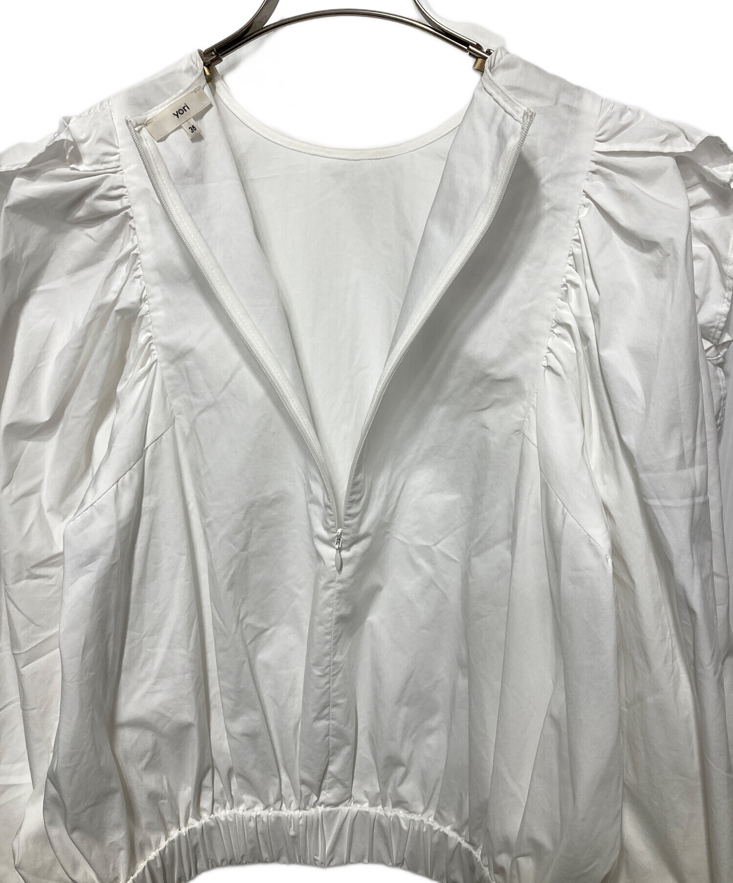 中古・古着通販】yori (ヨリ) フリルスリーブブラウス ホワイト サイズ 