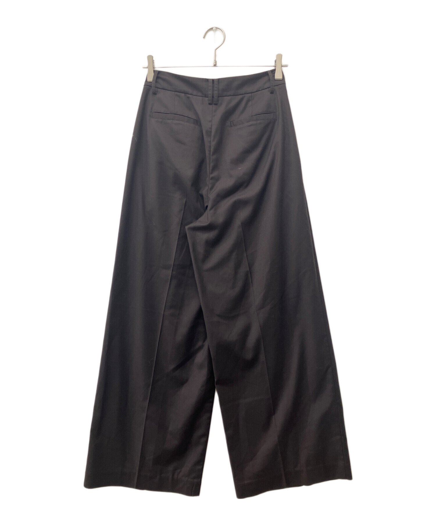 中古・古着通販】TODAYFUL (トゥデイフル) Lightweight Tuck Trousers  display picture 1