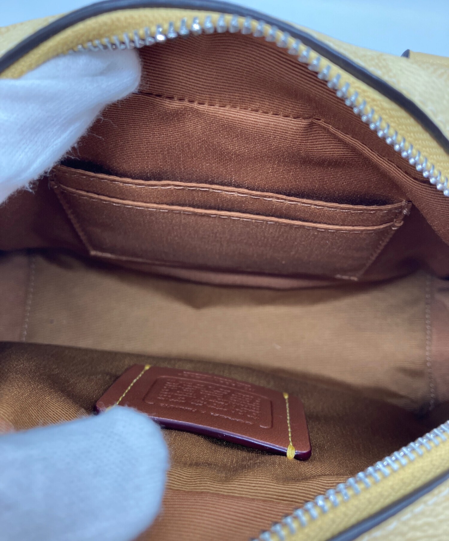 逢*太様 【新品】COACH コーチ ボディバッグ イエロー×ネイビ 正規品 タ 逢*太様 【新品】COACH コーチ ボディバッグ イエロー×ネイビ 正規品 タ