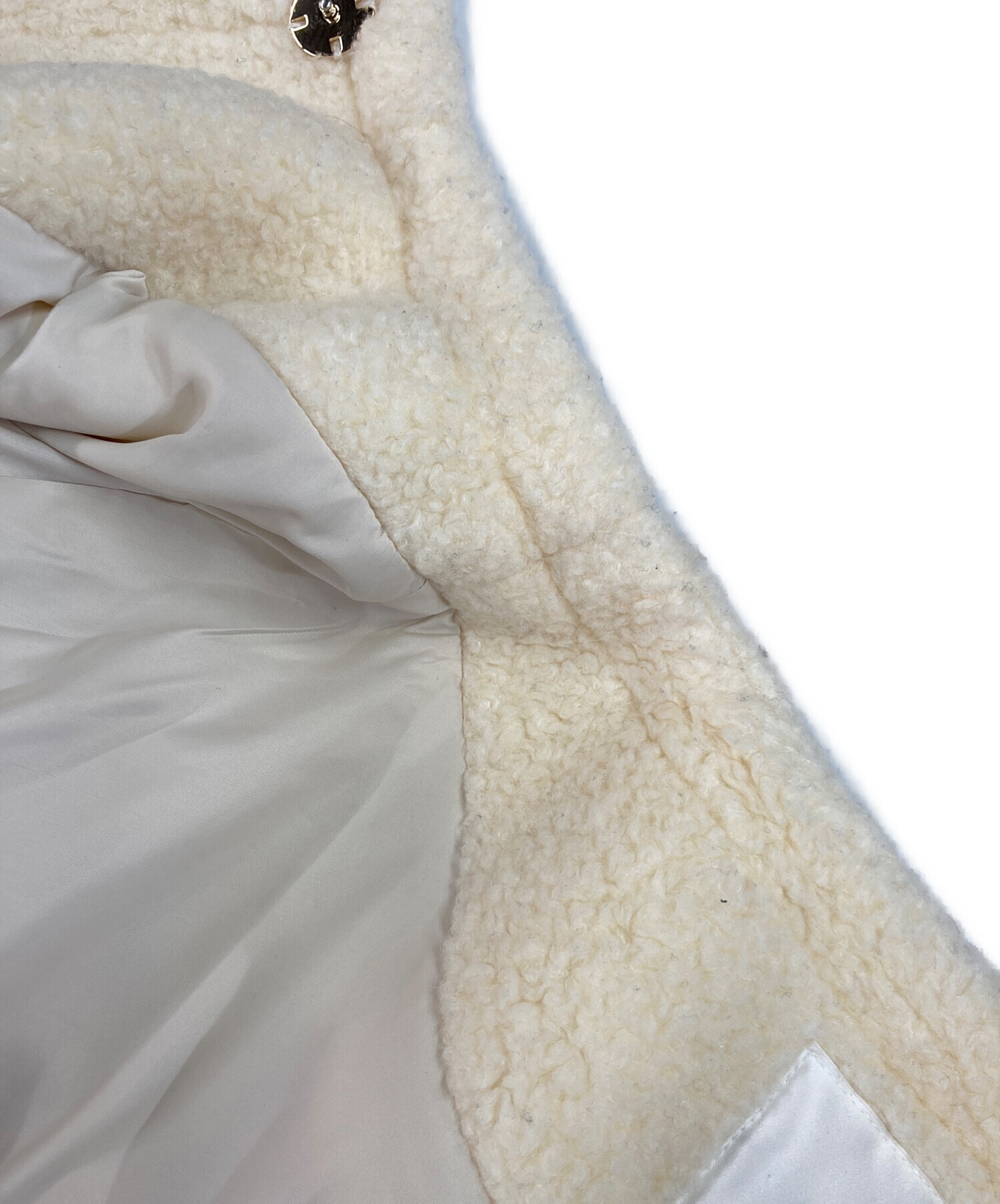 中古・古着通販】CADUNE (カデュネ) ノーカラーボアコート ホワイト