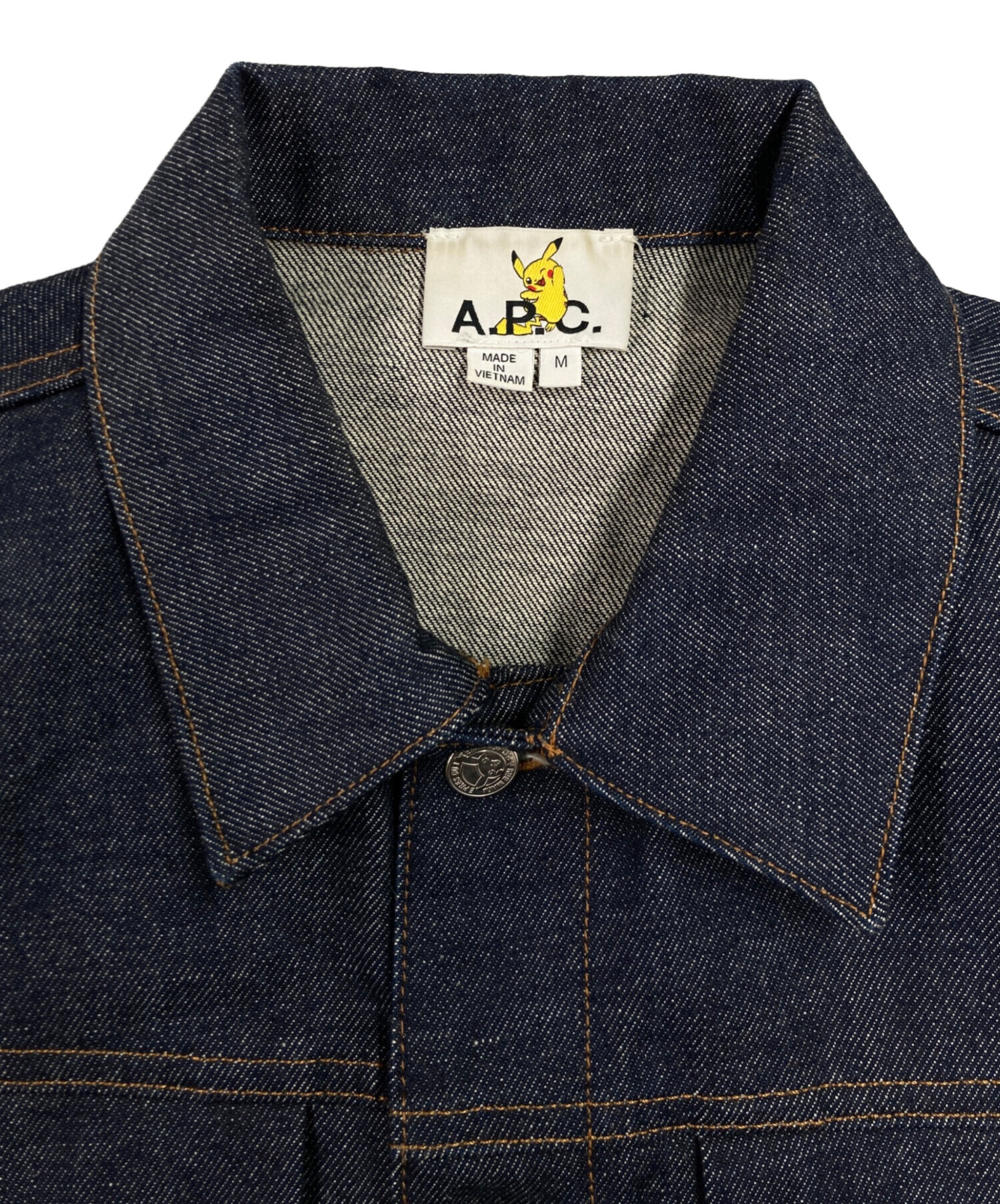 【未使用品】A.P.C. デニムジャケット　ポケモン　ピカチュウ 新品未使用A.P.C. デニムジャケット 未使用タグ付き - メルカリ