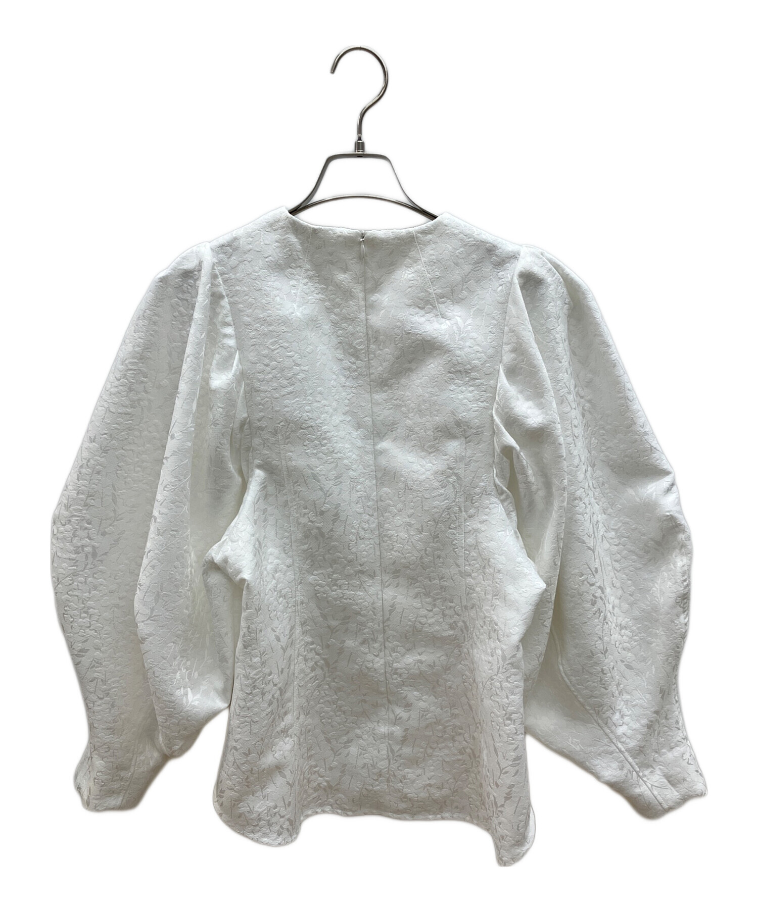 中古・古着通販】OHGA (オオガ) スズランジャガードブラウス ホワイト