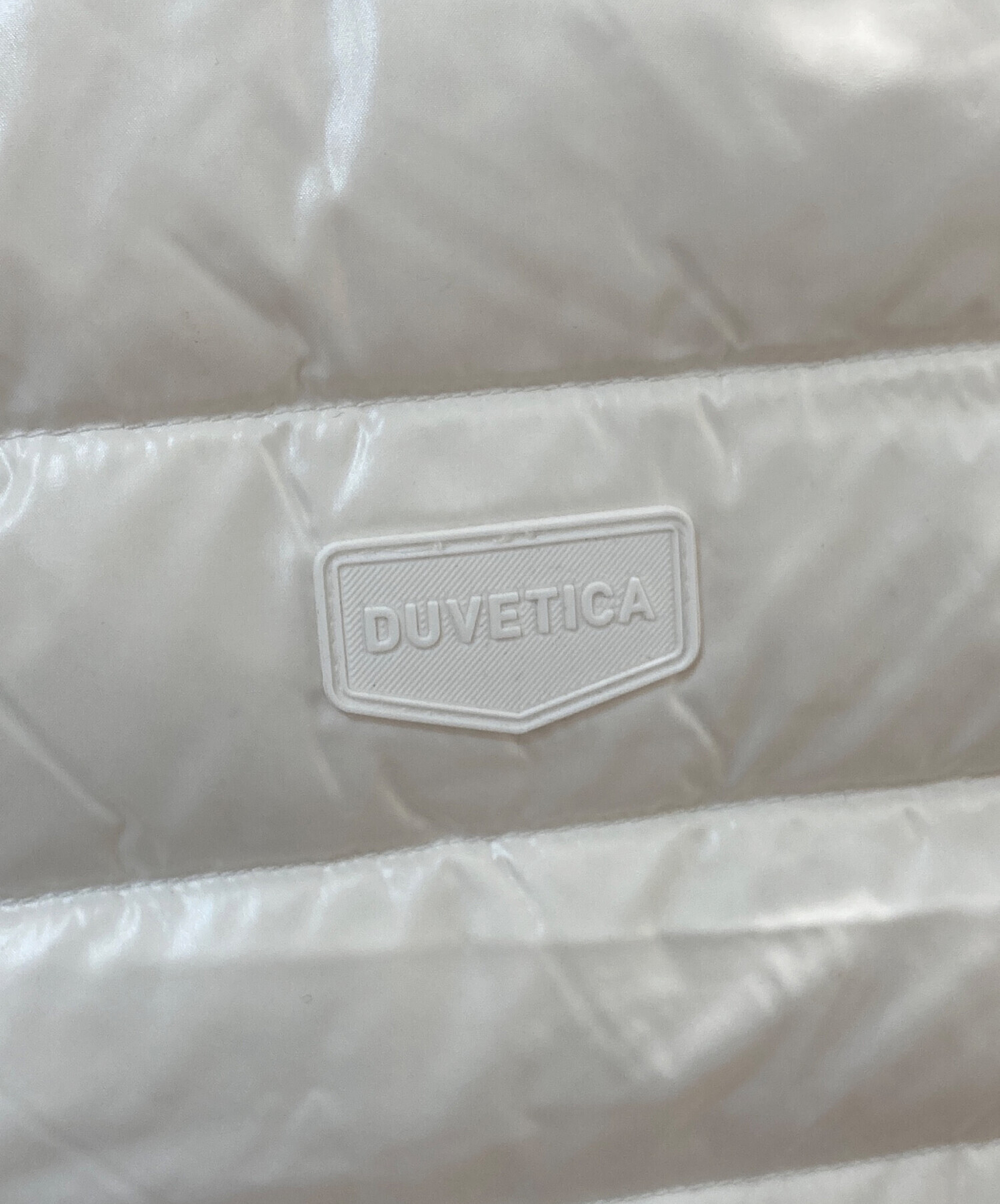 DUVETICA デュベティカ ダウンベスト ホワイト 中古・古着通販】DUVETICA (デュベティカ) ダウンベスト ホワイト