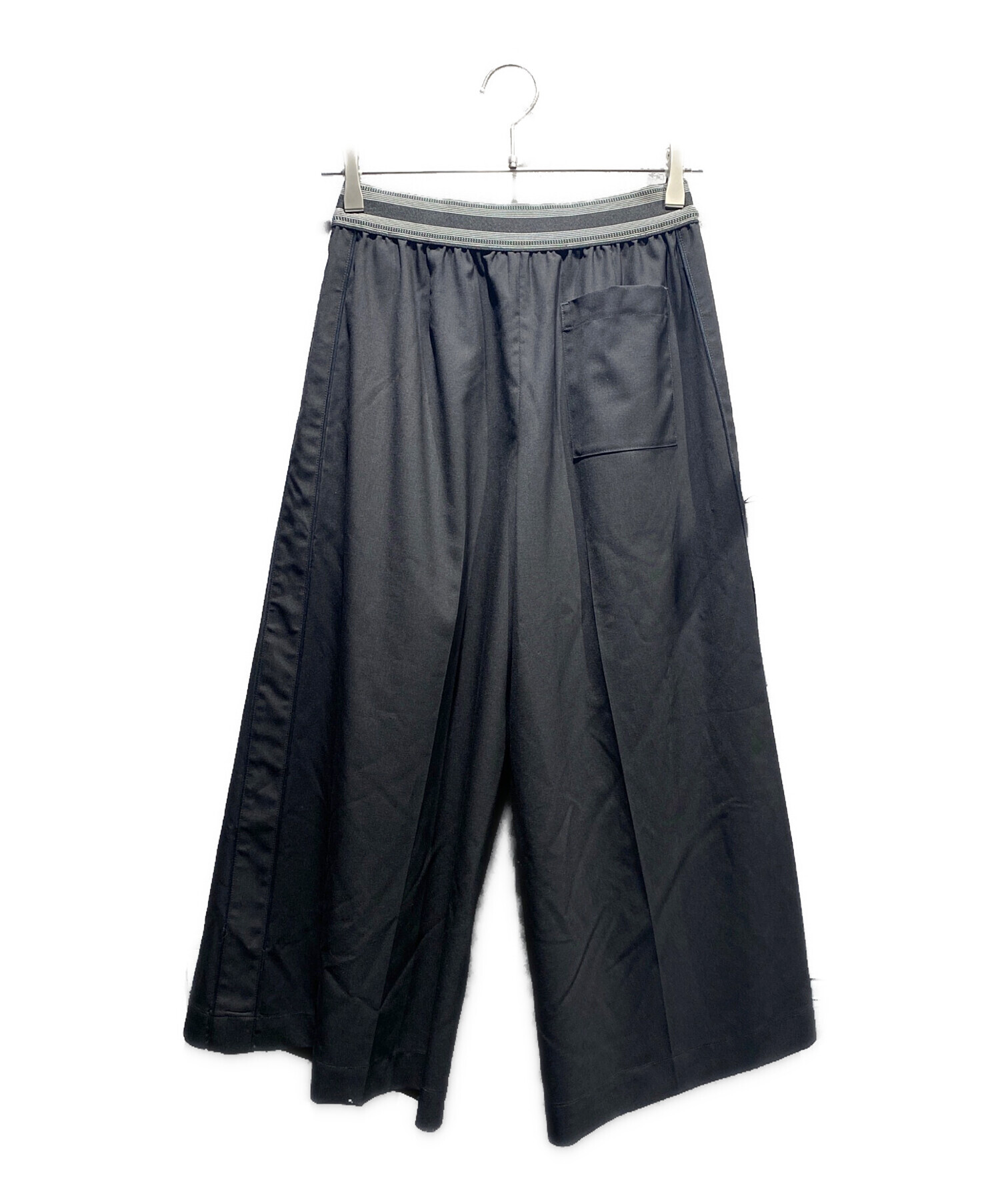 中古・古着通販】LOEWE (ロエベ) クロップドパンツ ブラック サイズ:S 