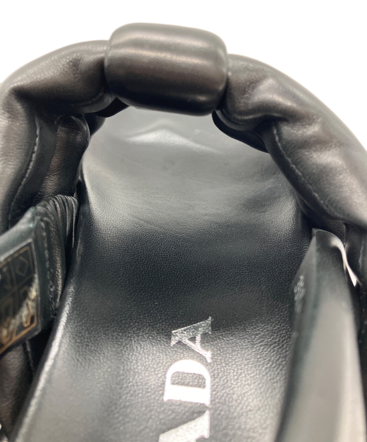 中古・古着通販】PRADA (プラダ) パデッドナッパレザーサンダル 