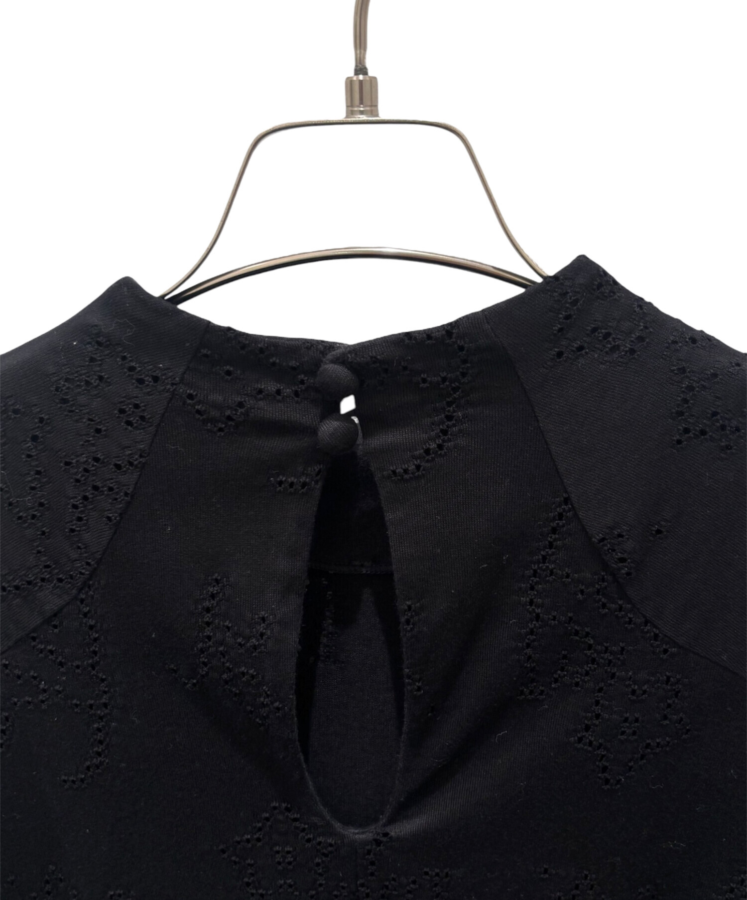 中古・古着通販】Mame Kurogouchi (マメクロゴウチ) Eyelet Jersey