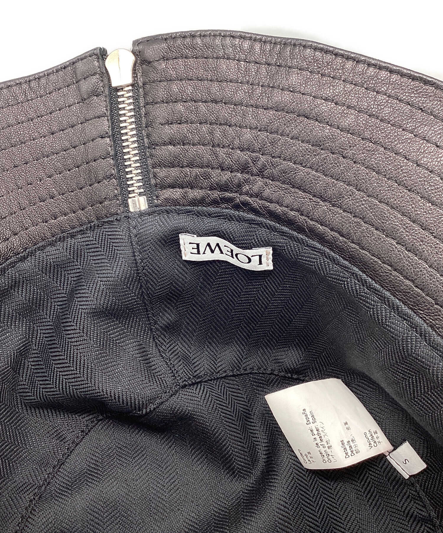 く*ん様 【匿名配送】LOEWE レザー バケットハット　S 中古・古着通販】LOEWE (ロエベ) フィッシャーマンレザーバケット