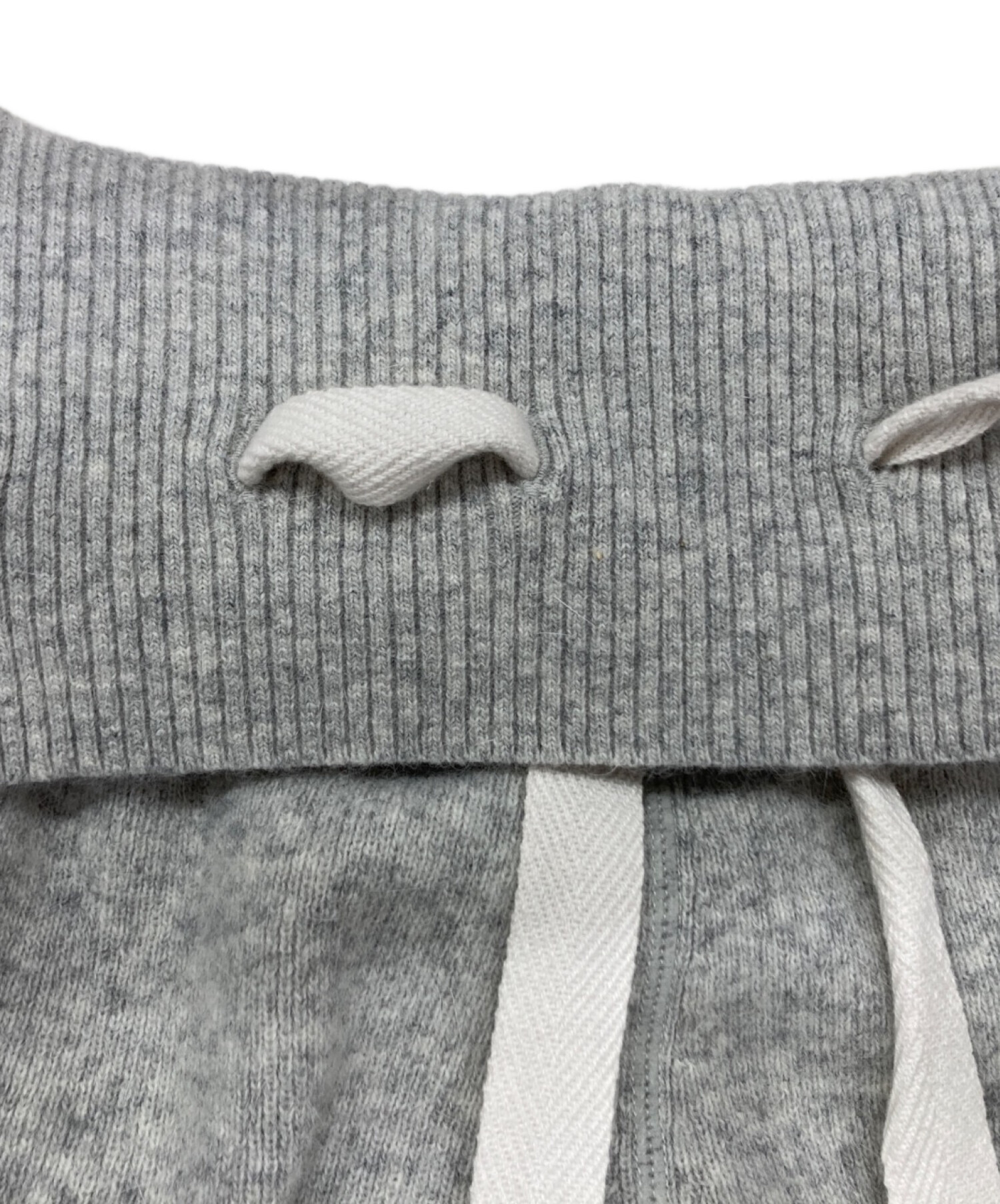 レディース タグ付き新品 petite LULU アンゴラMIXパンツ グレー