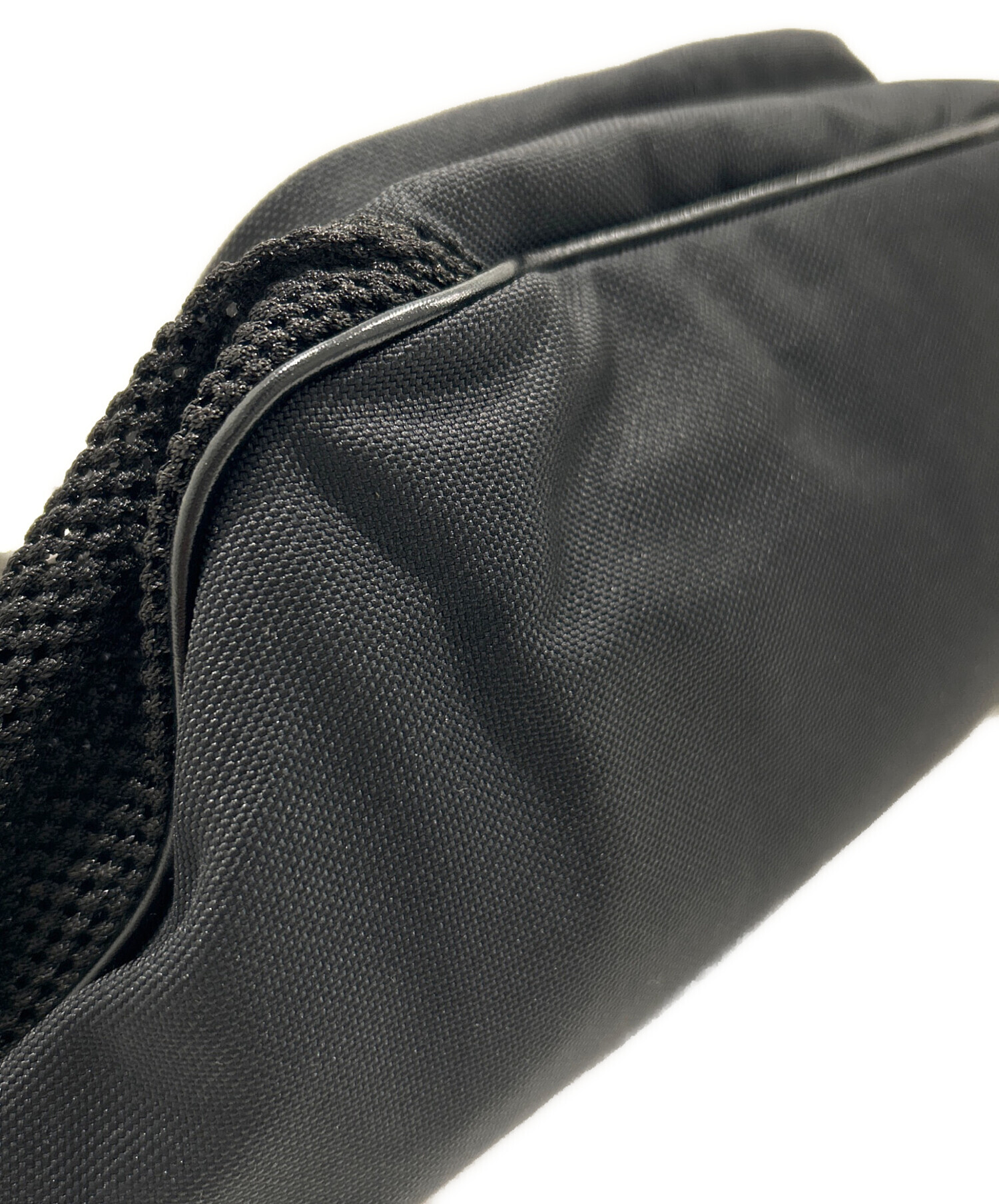 中古・古着通販】CELINE (セリーヌ) Large Zipped Belt Bag