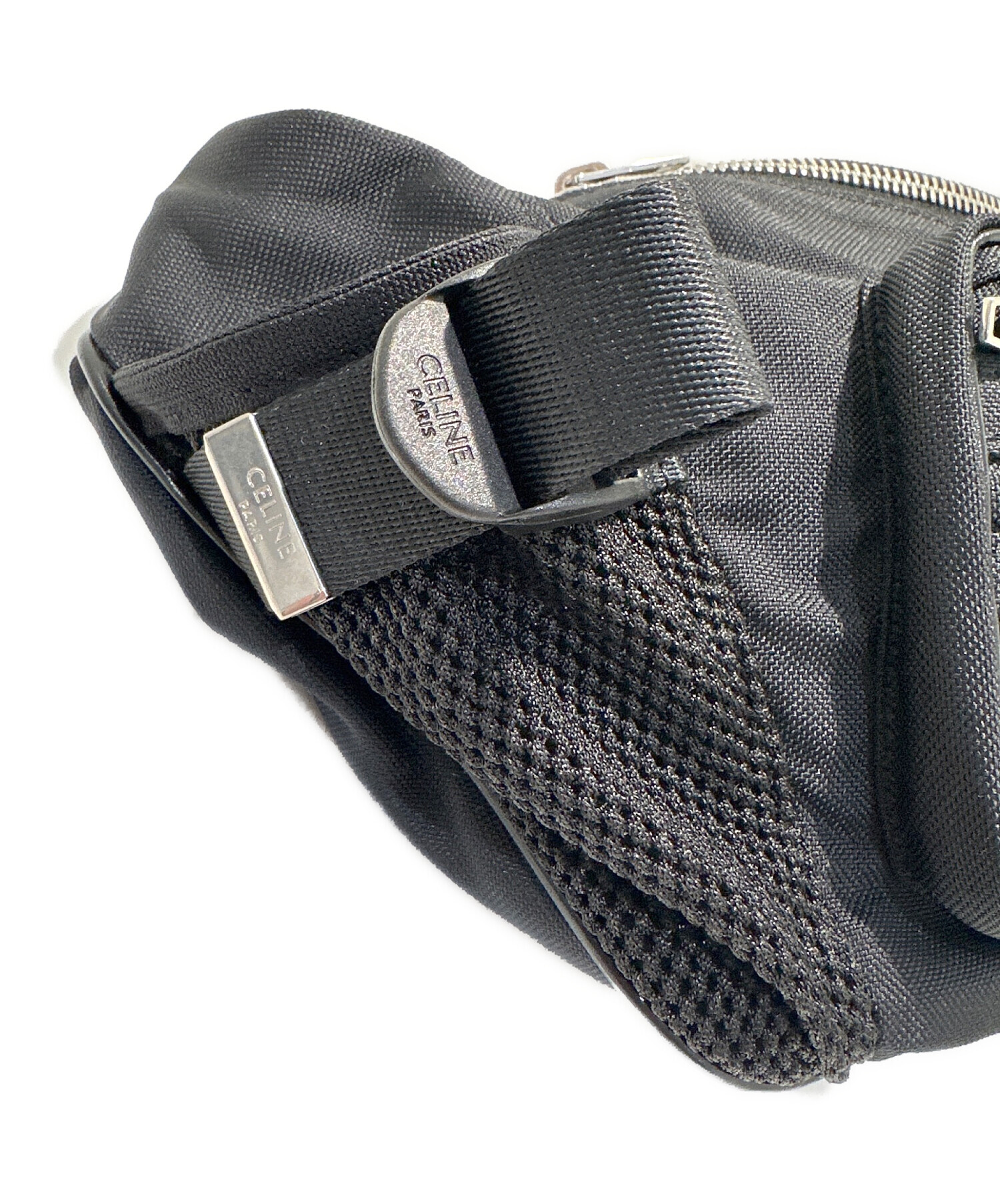 韓国 CELINE ベルトバッグ 中古・古着通販】CELINE (セリーヌ) Large Zipped Belt Bag