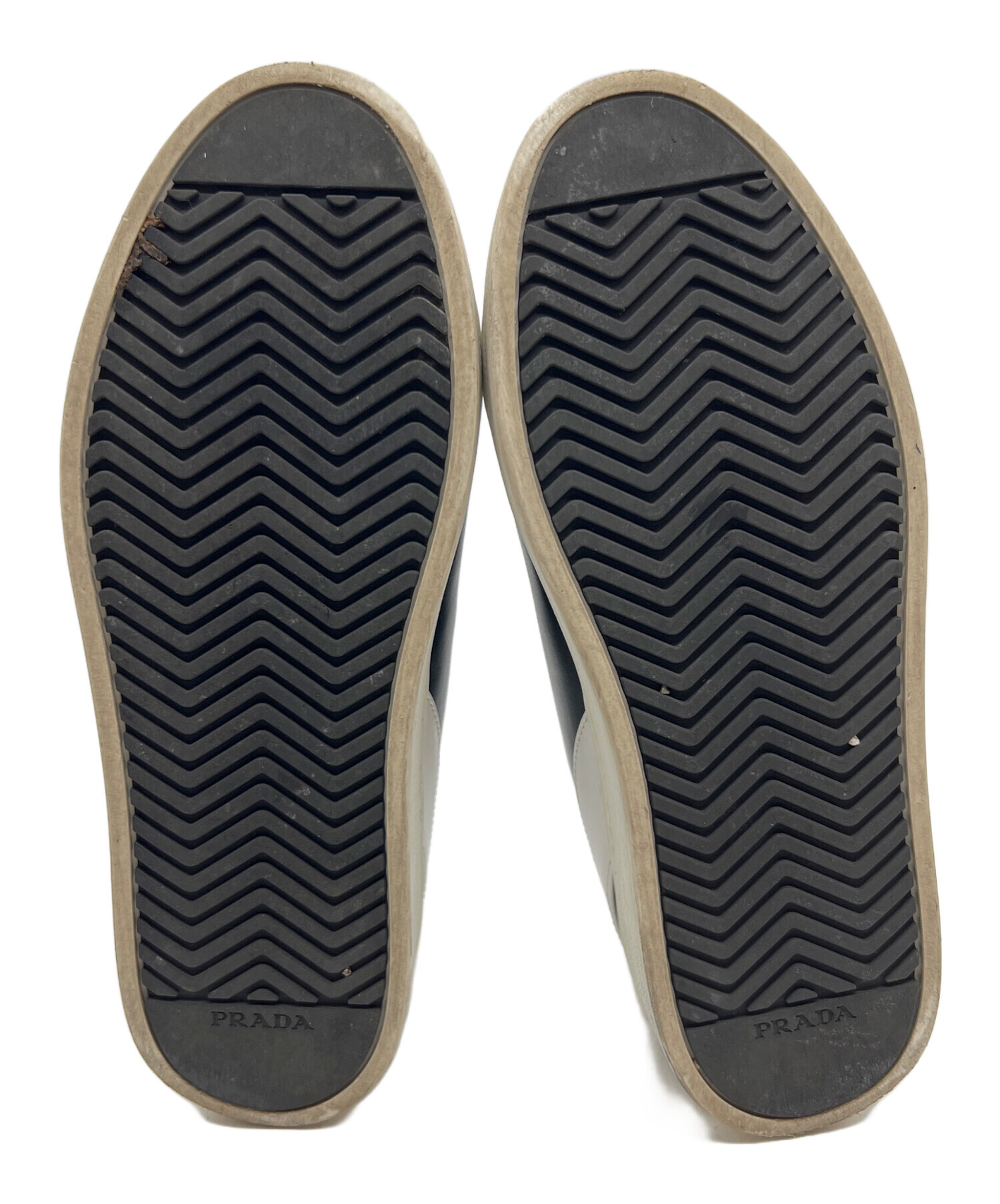 中古・古着通販】PRADA (プラダ) レザースニーカー ブラック サイズ:36