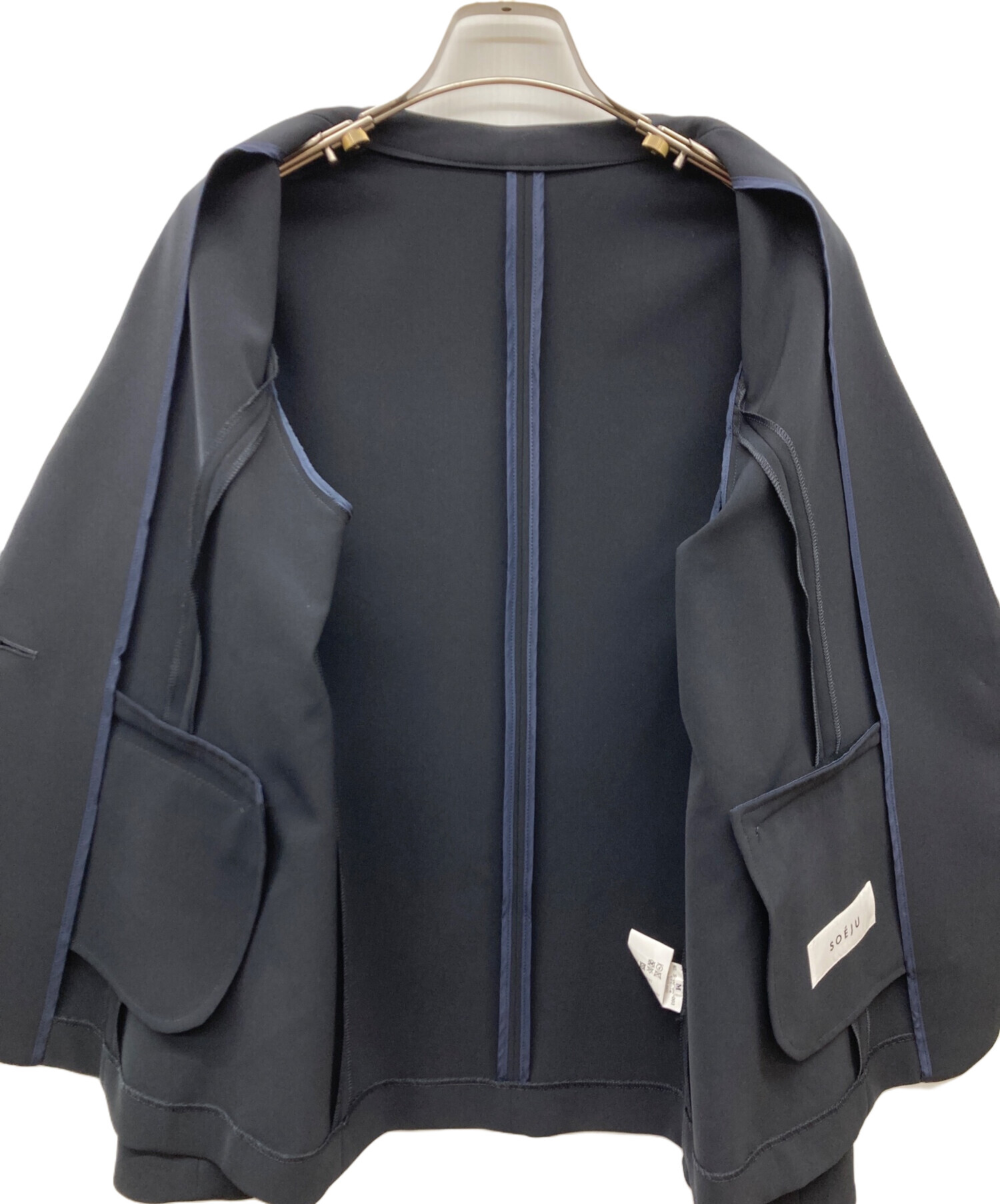 中古・古着通販】SOEJU (ソージュ) ストレッチファインノーカラー