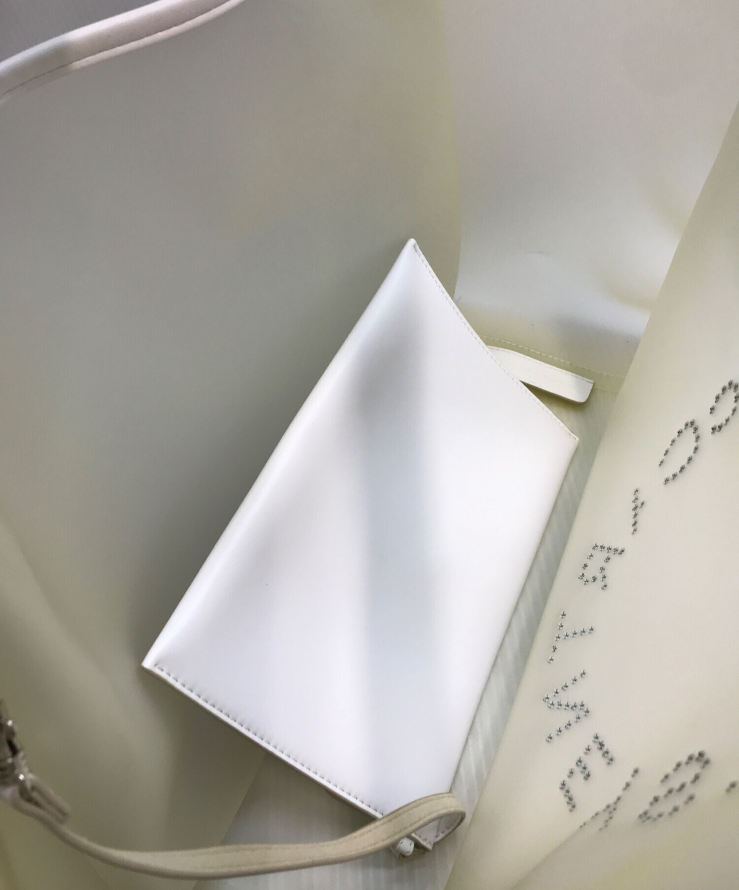 未使用ステラマッカートニーサークルロゴ スタッズSTELLA McCARTNEY