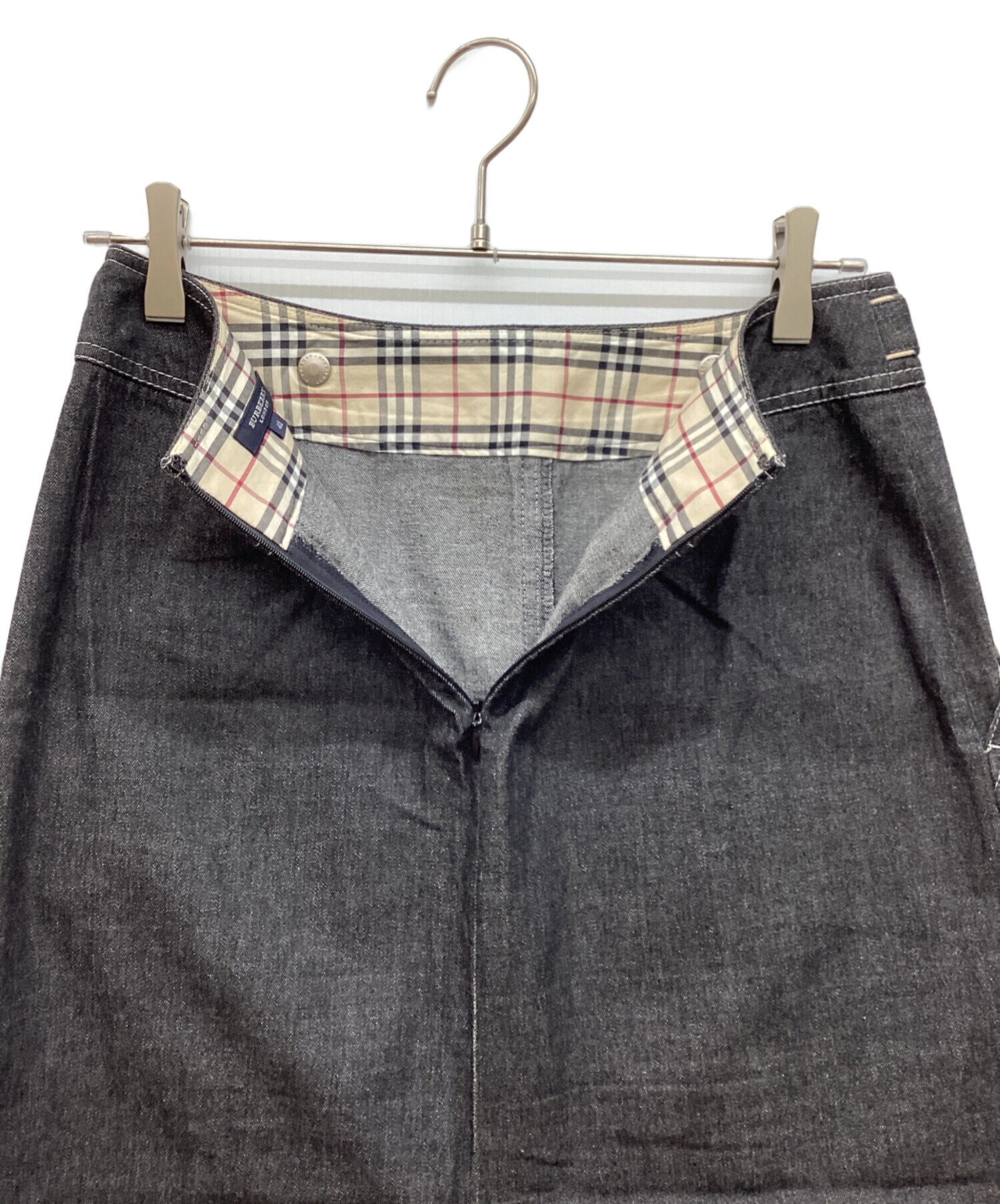 【美品】BURBERRY LONDONデニムスカート 36 ライトグレー 美品】BURBERRY LONDONデニムスカート 36 ライトグレー - メルカリ