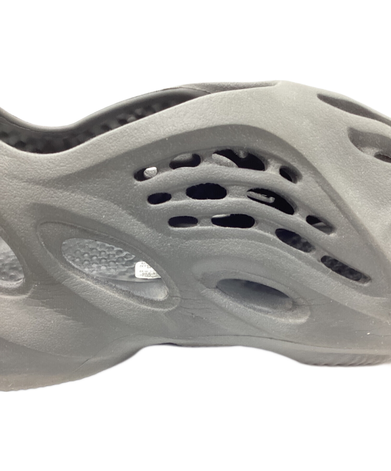 中古・古着通販】adidas (アディダス) YZY FOAM RNR ADULTS グレー