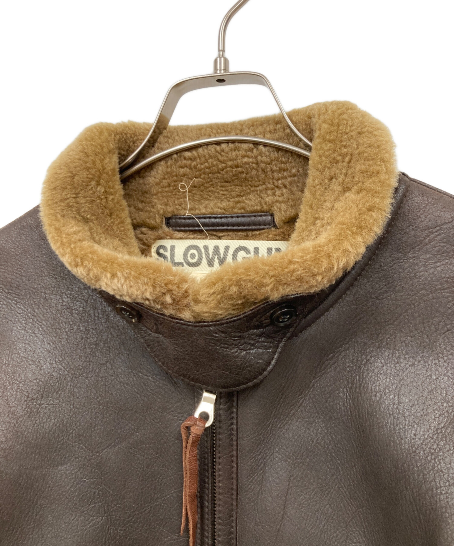 SLOWGUN スロウガン リアルムートンジャケット 中古・古着通販】SLOWGUN (スロウガン) ムートンジャケット ブラウン
