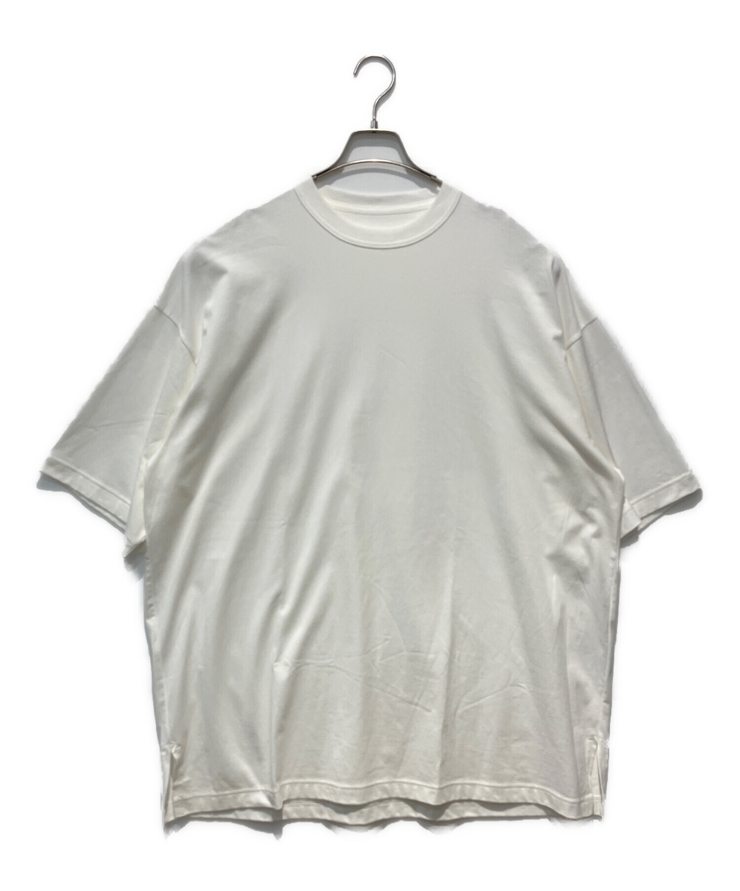 未使用ISSEY MIYAKE ホワイト 半袖 トップス 中古・古着通販】ISSEY MIYAKE (イッセイミヤケ) LOGO-T ホワイト