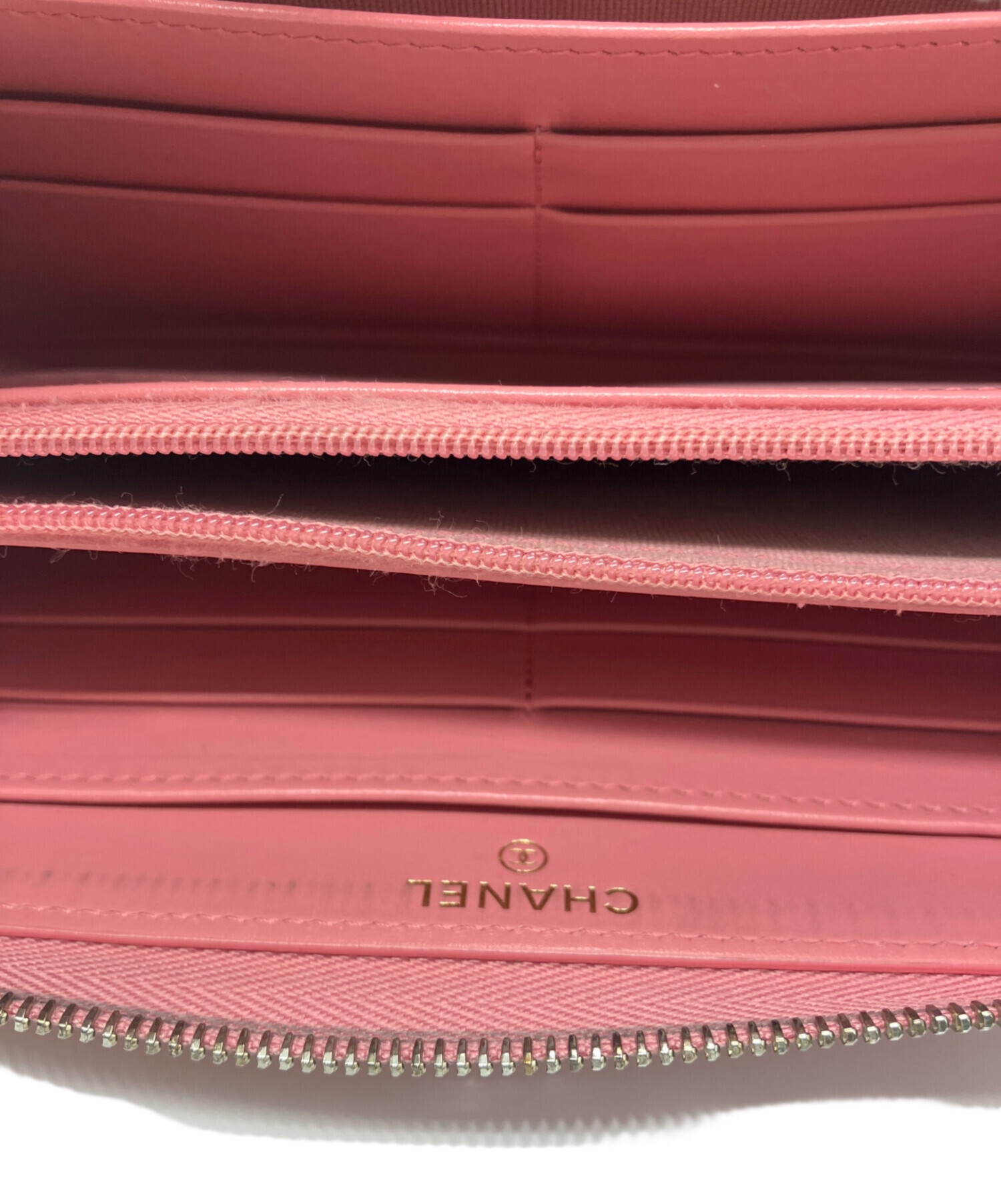 中古・古着通販】CHANEL (シャネル) キャビアスキンラウンドファスナー