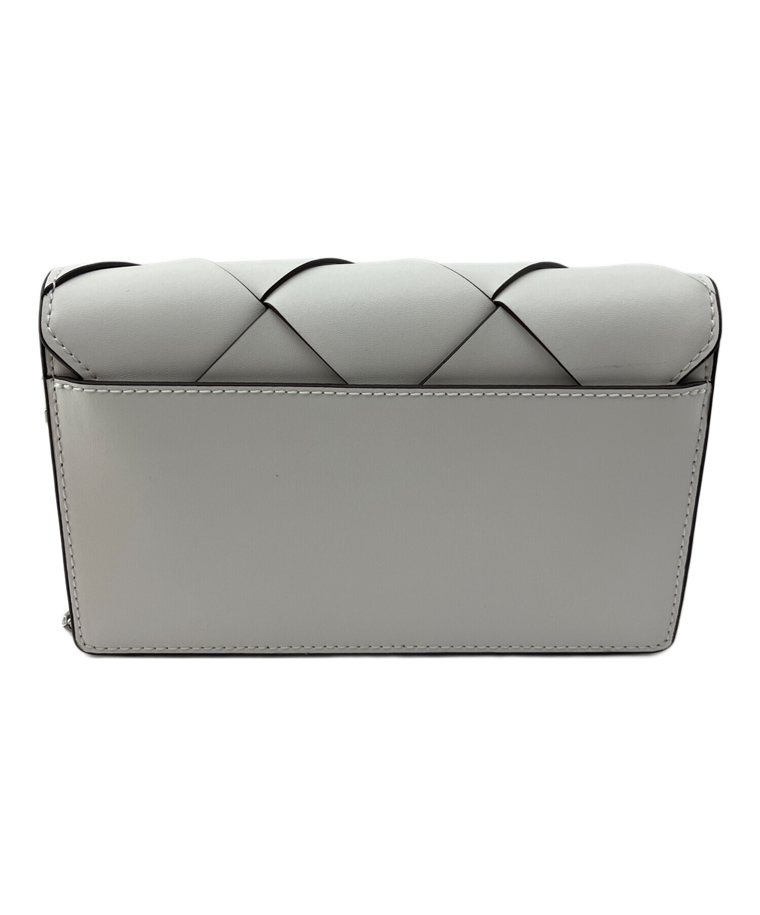 値下げ‼️【新品未使用】MICHAEL KORS バックパック ホワイト/グレー BRYANT(ブライアント) ぺブルレザー カメラバッグ ミディアム | クロス