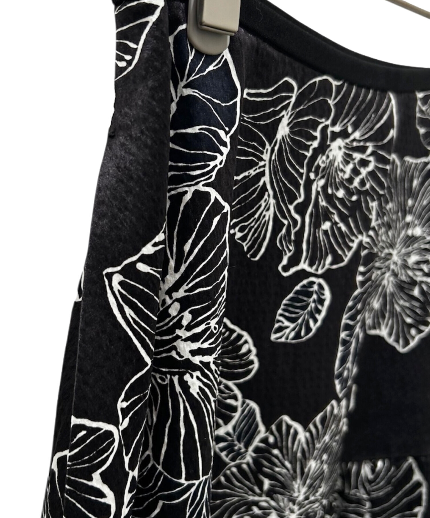 中古・古着通販】DRAWER (ドゥロワー) フラワープリントギャザーロング