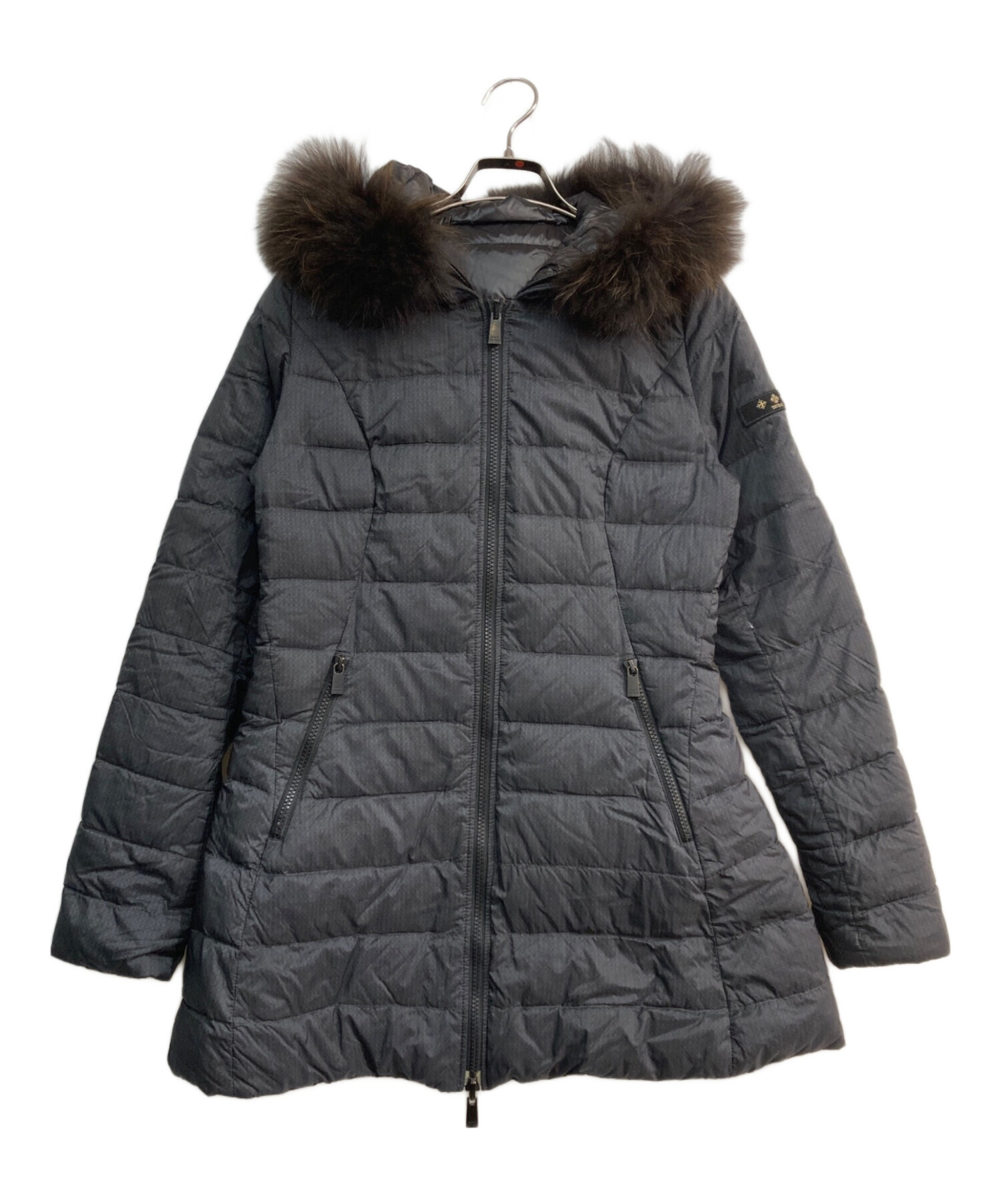 中古・古着通販】TATRAS (タトラス) リバーシブルダウンコート グレー