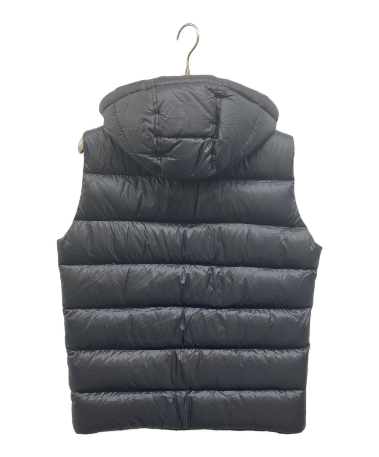 Herno ヘルノ　グレー ダウンベスト サイズ50 中古・古着通販】HERNO (ヘルノ) ダウンベスト サイズ:50｜ブランド